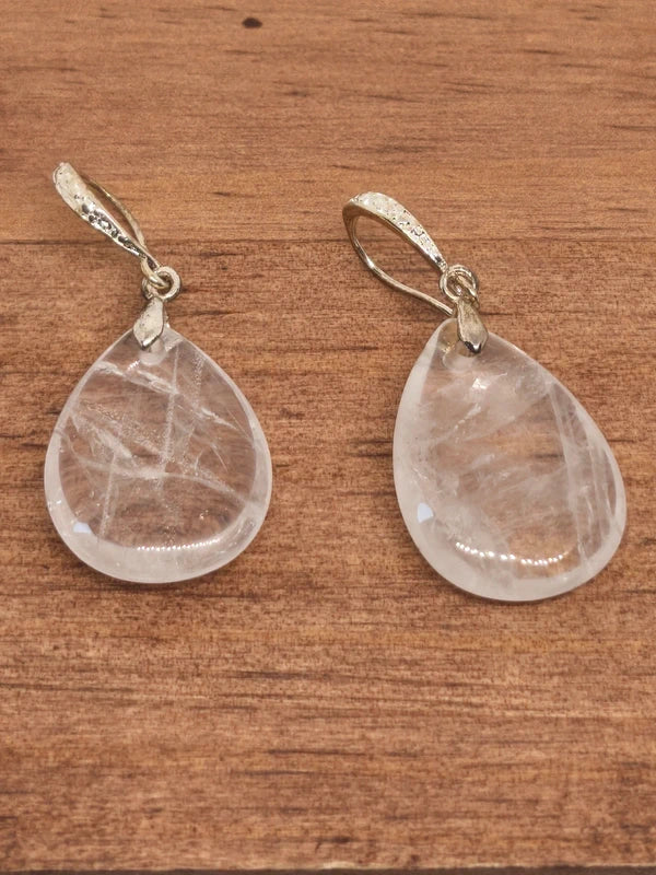 Collier et boucles d'oreilles en cristal de roche craquelé
