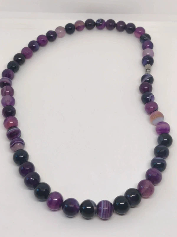 Collier en perles d'agate violette 10mm