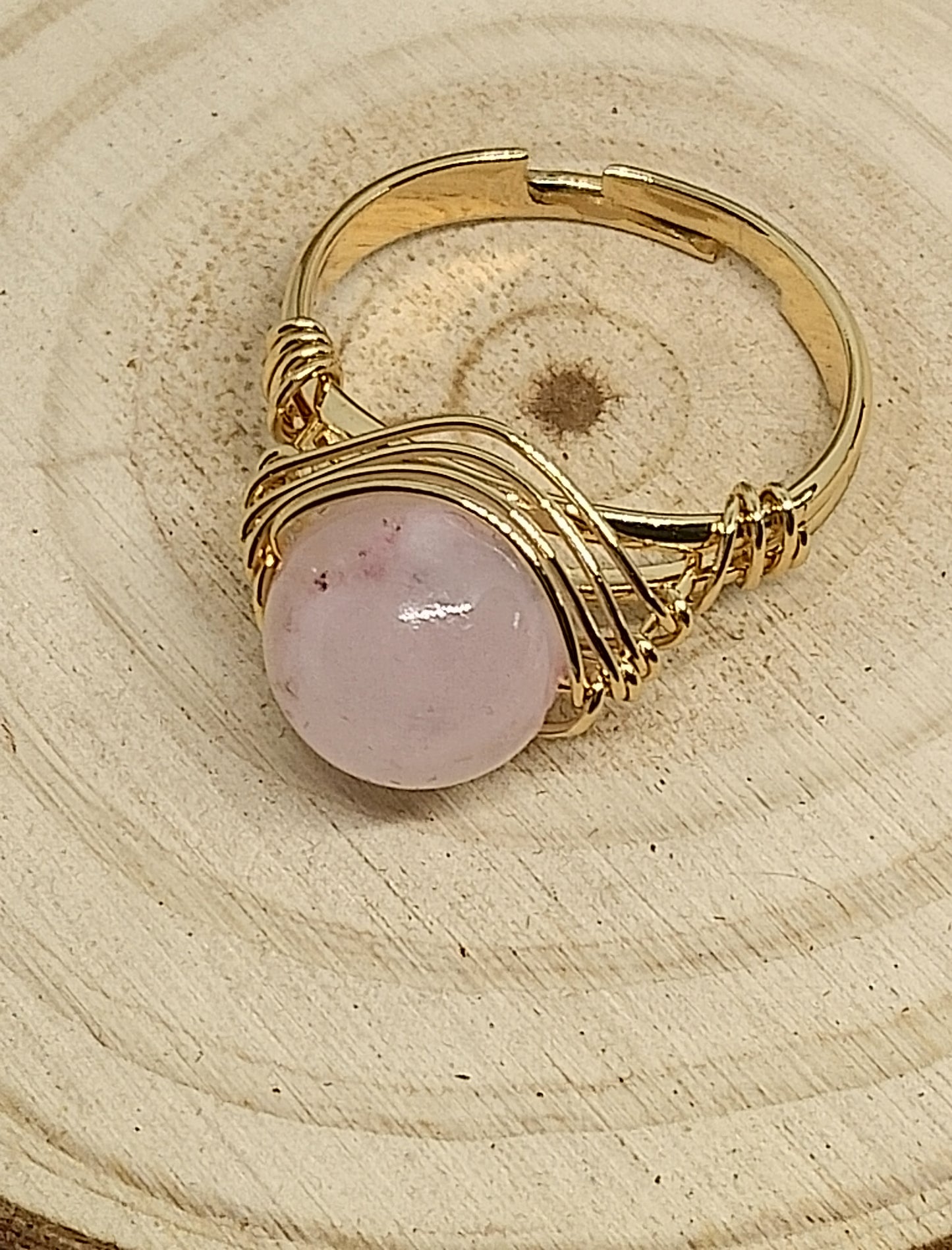 Bague ajustable en quartz rose