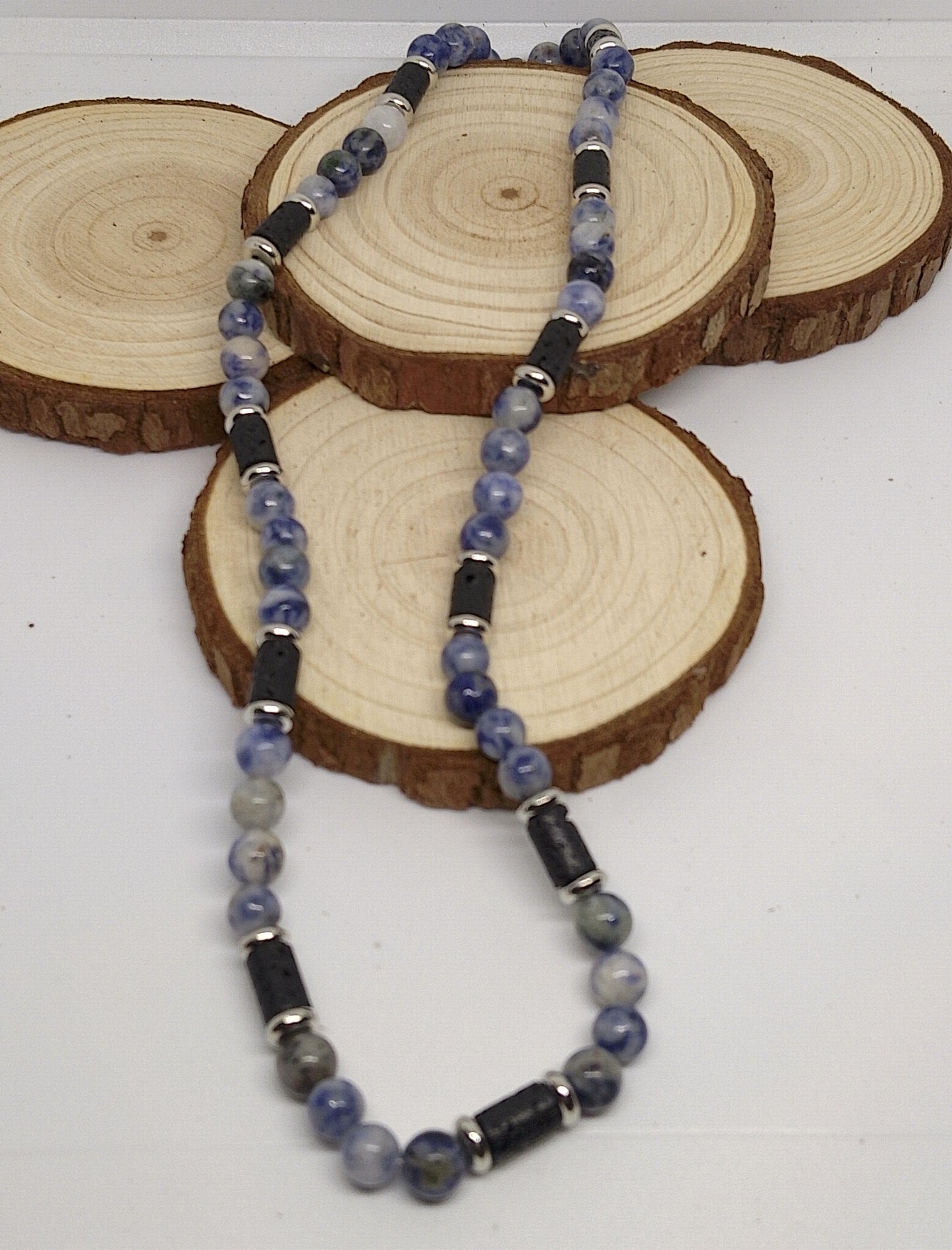 Collier bracelet et pierre en sodalite