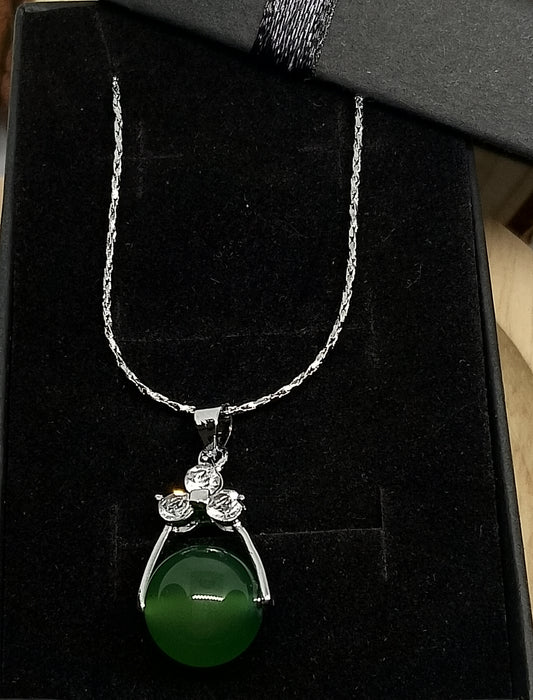 Collier perle de chrysoprase