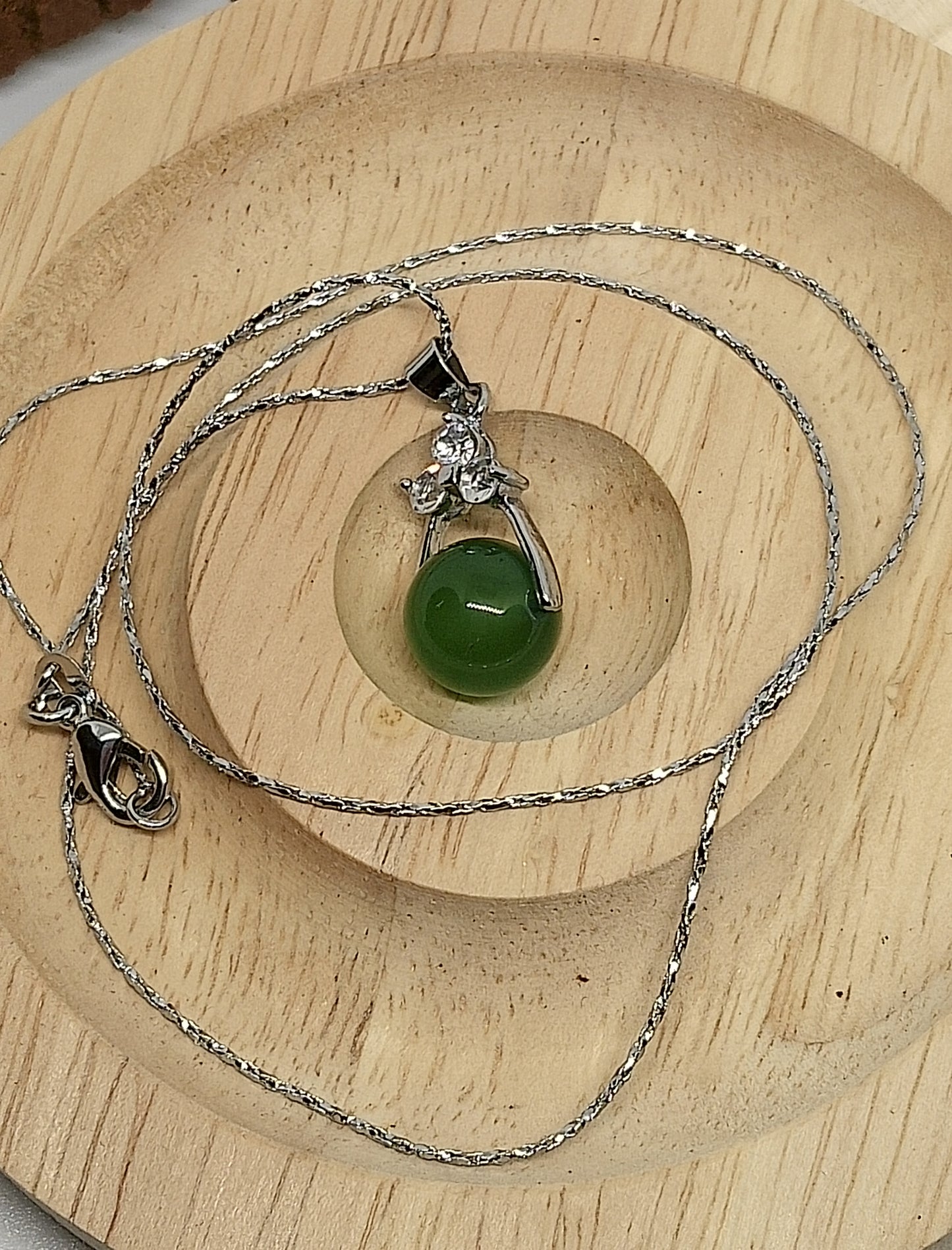 Collier perle de chrysoprase