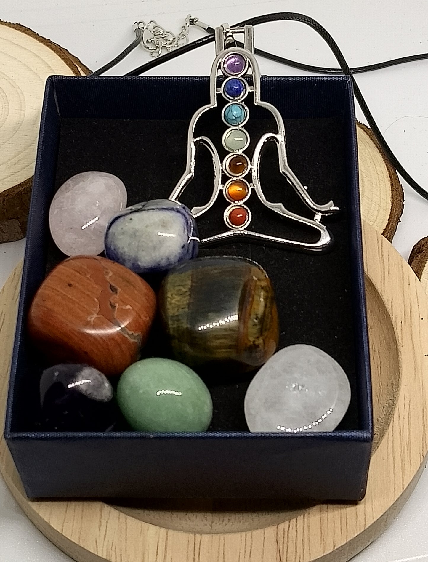 Collier 7 chakras et ses pierres naturelles