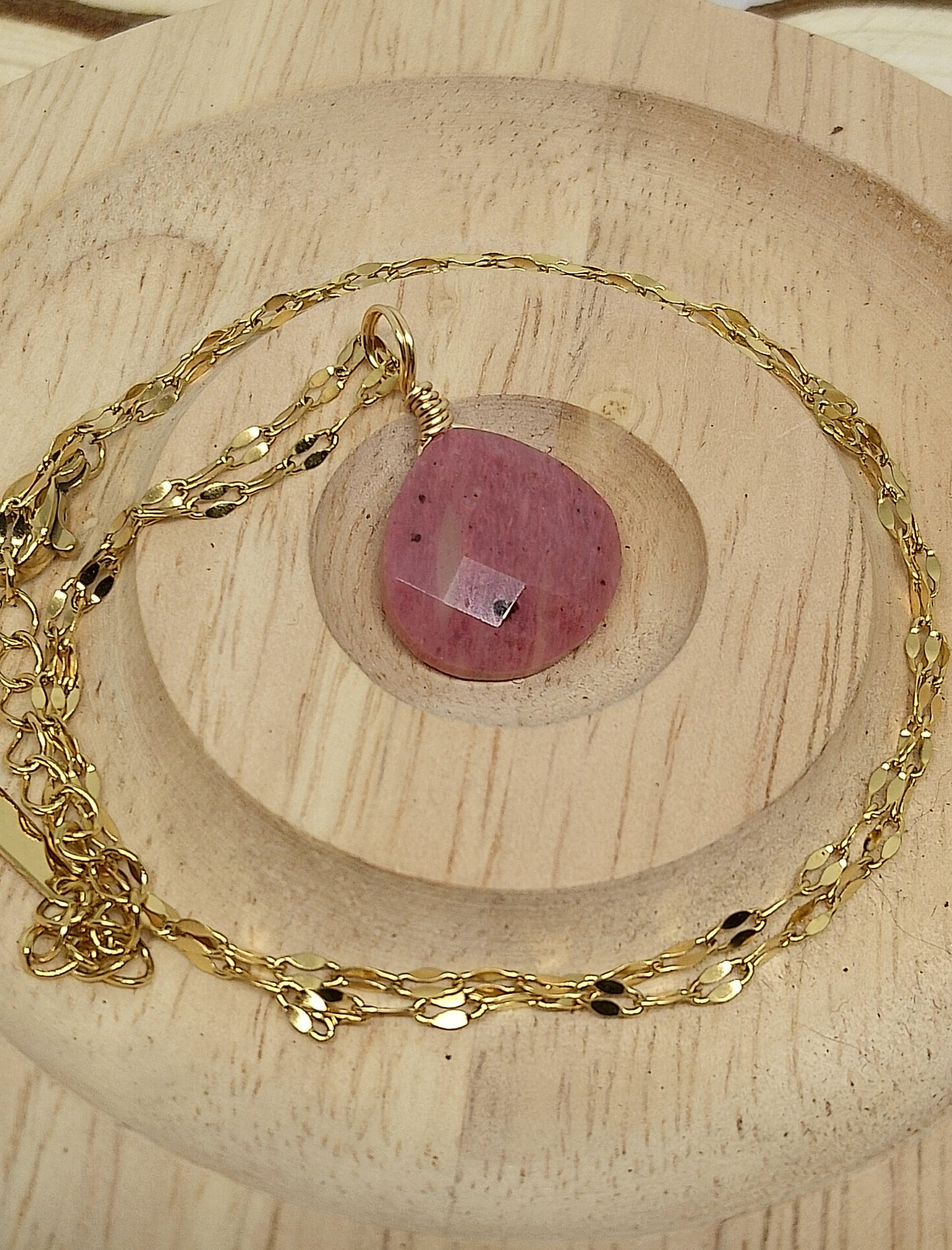 Collier rhodochrosite