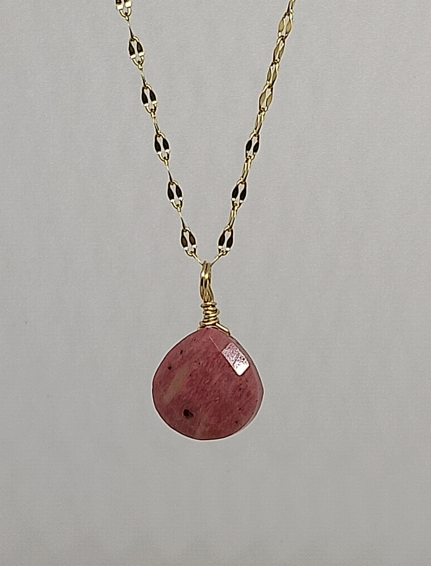 Collier rhodochrosite