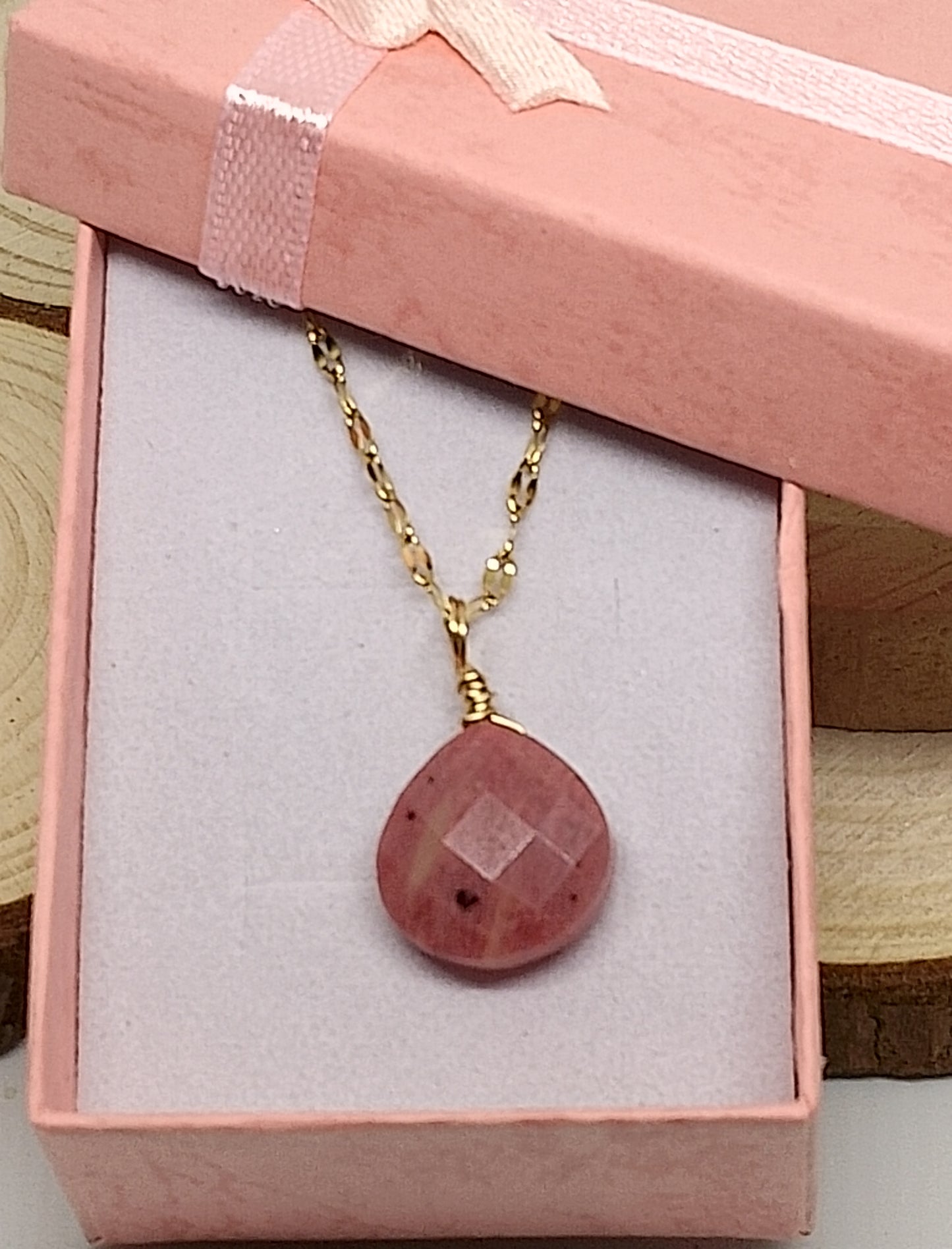 Collier rhodochrosite