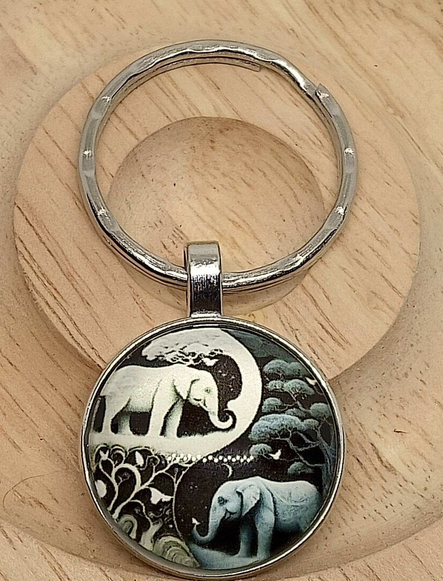 Collier et porte clé éléphant