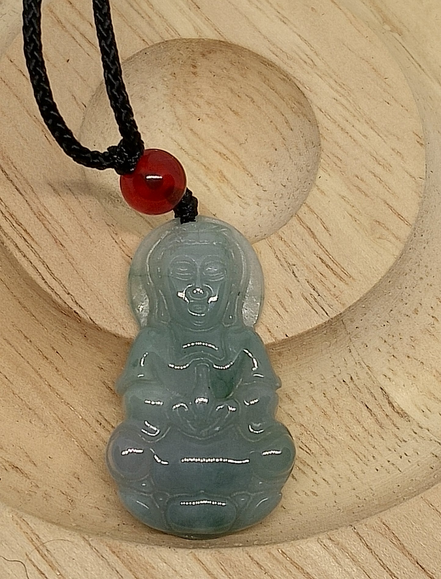 Collier buddha en jade