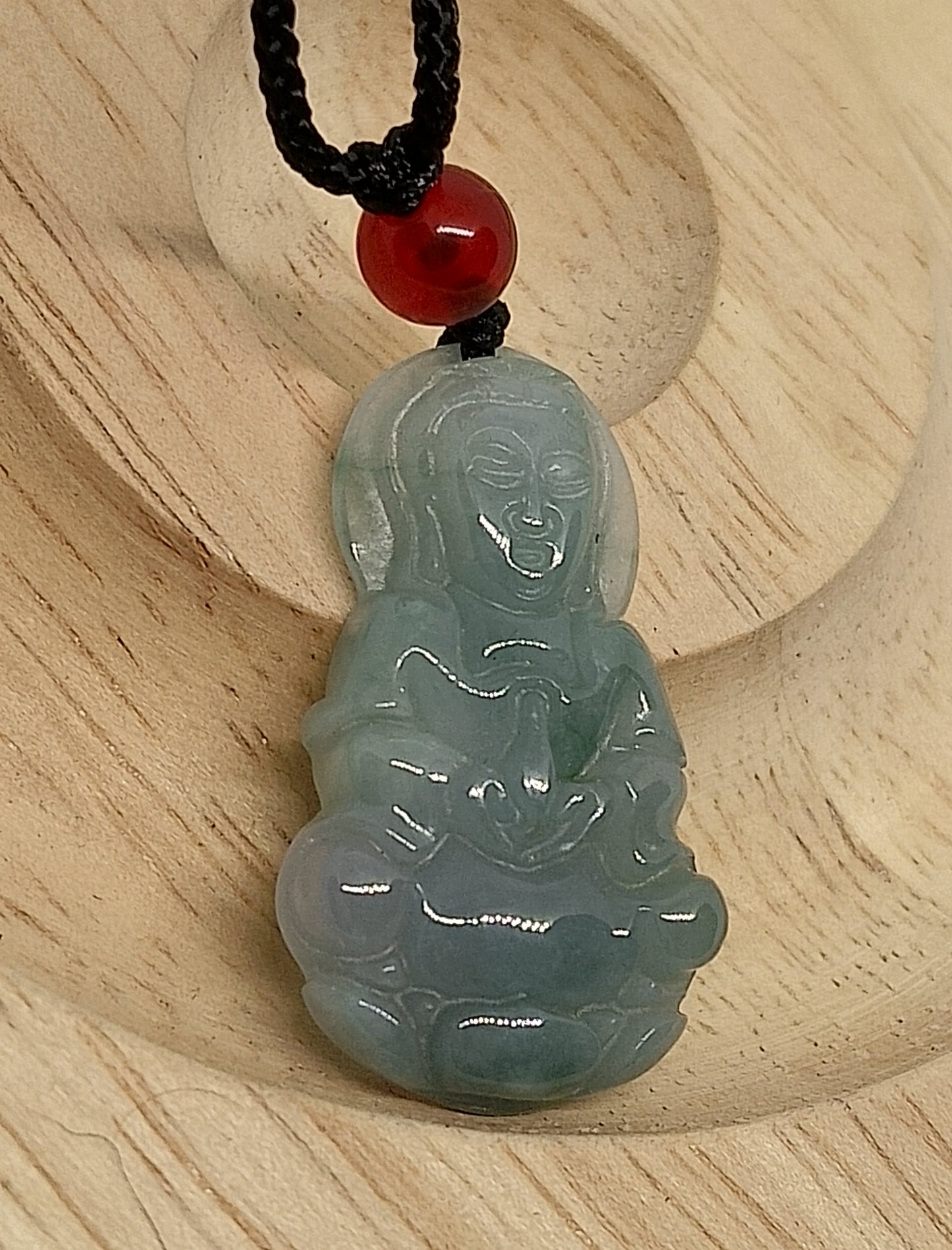 Collier buddha en jade