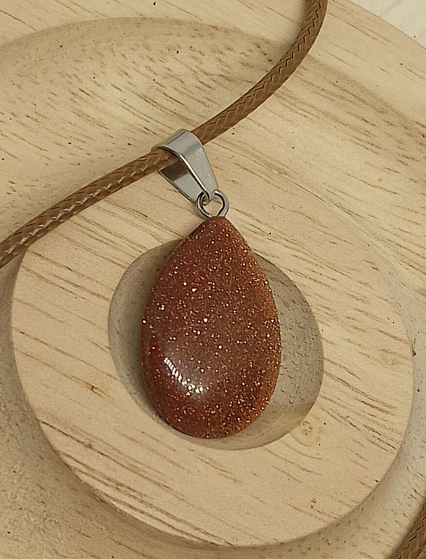 Collier verre coloré pailleté