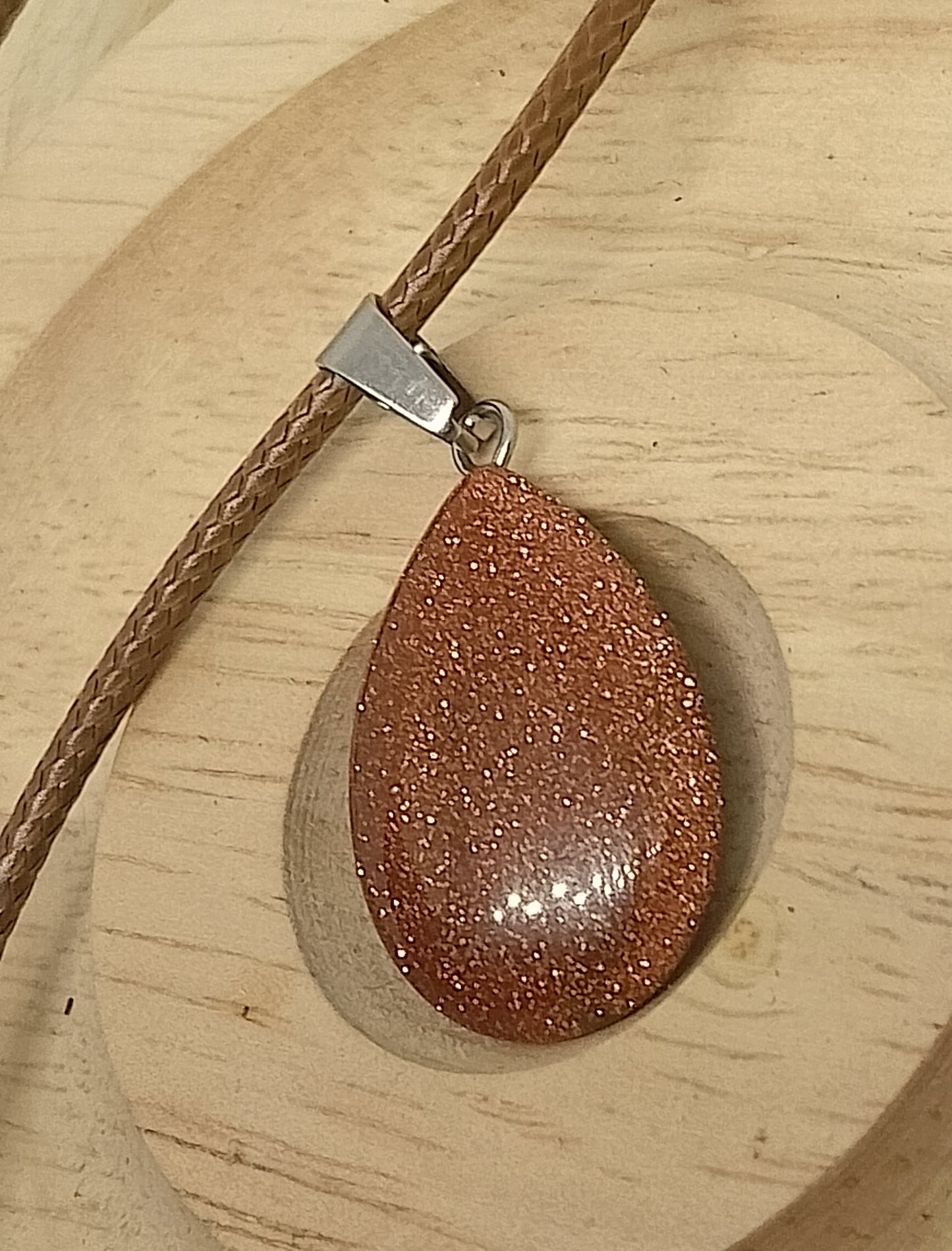 Collier verre coloré pailleté