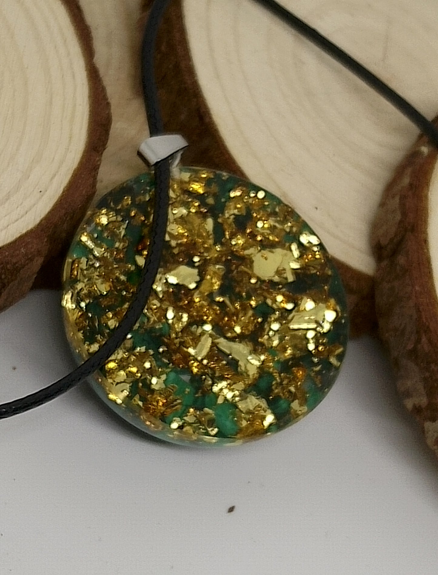 Collier orgonite