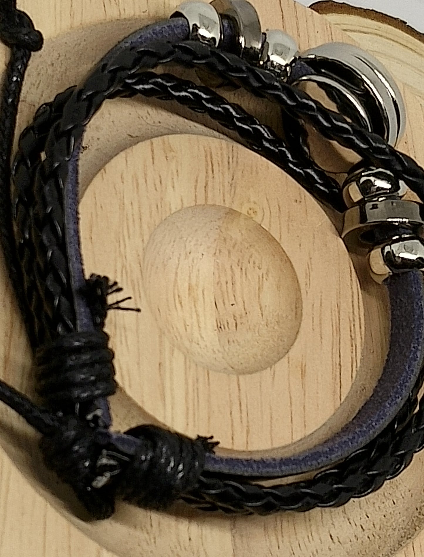 Bracelet loup en cuir