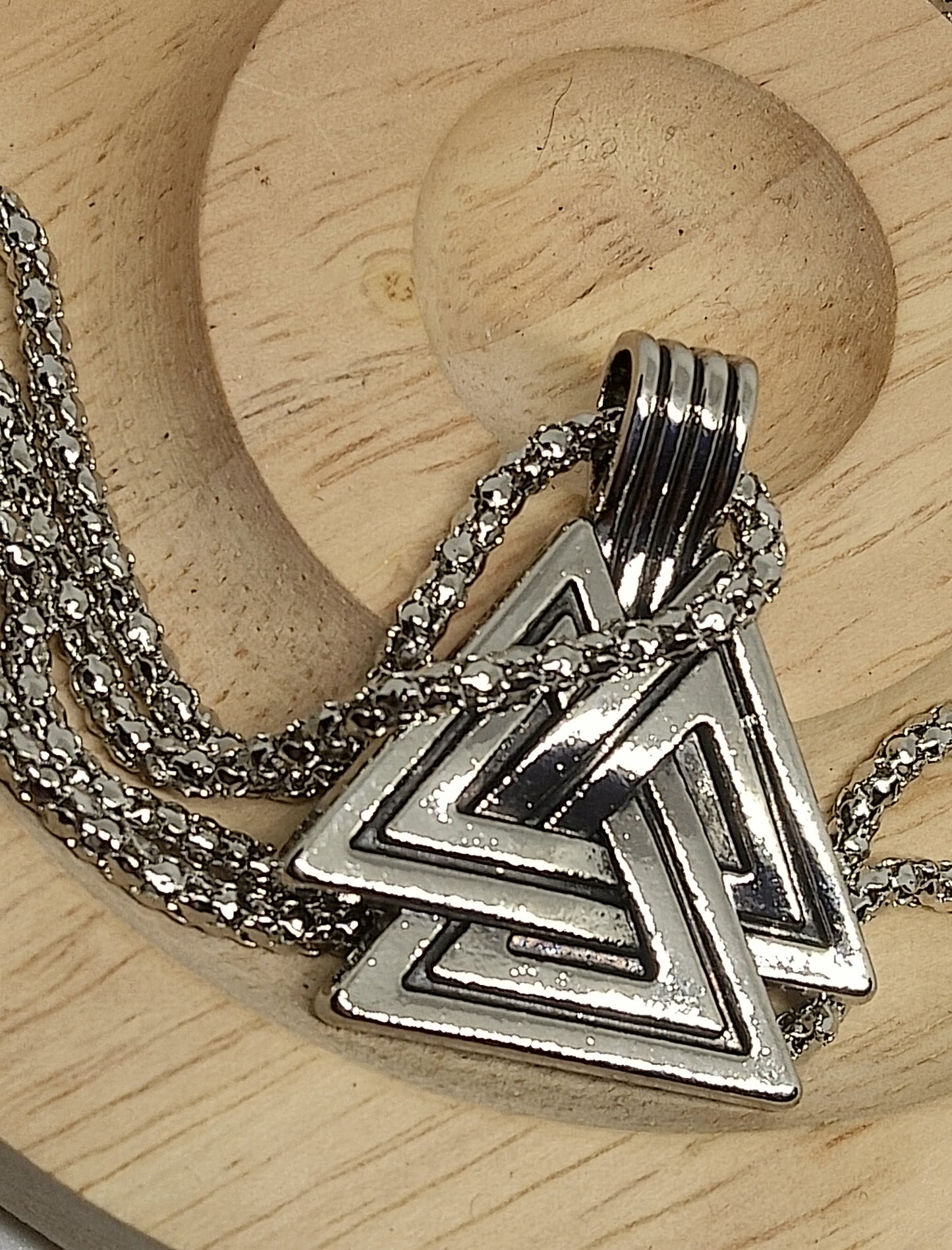 Collier valknut viking