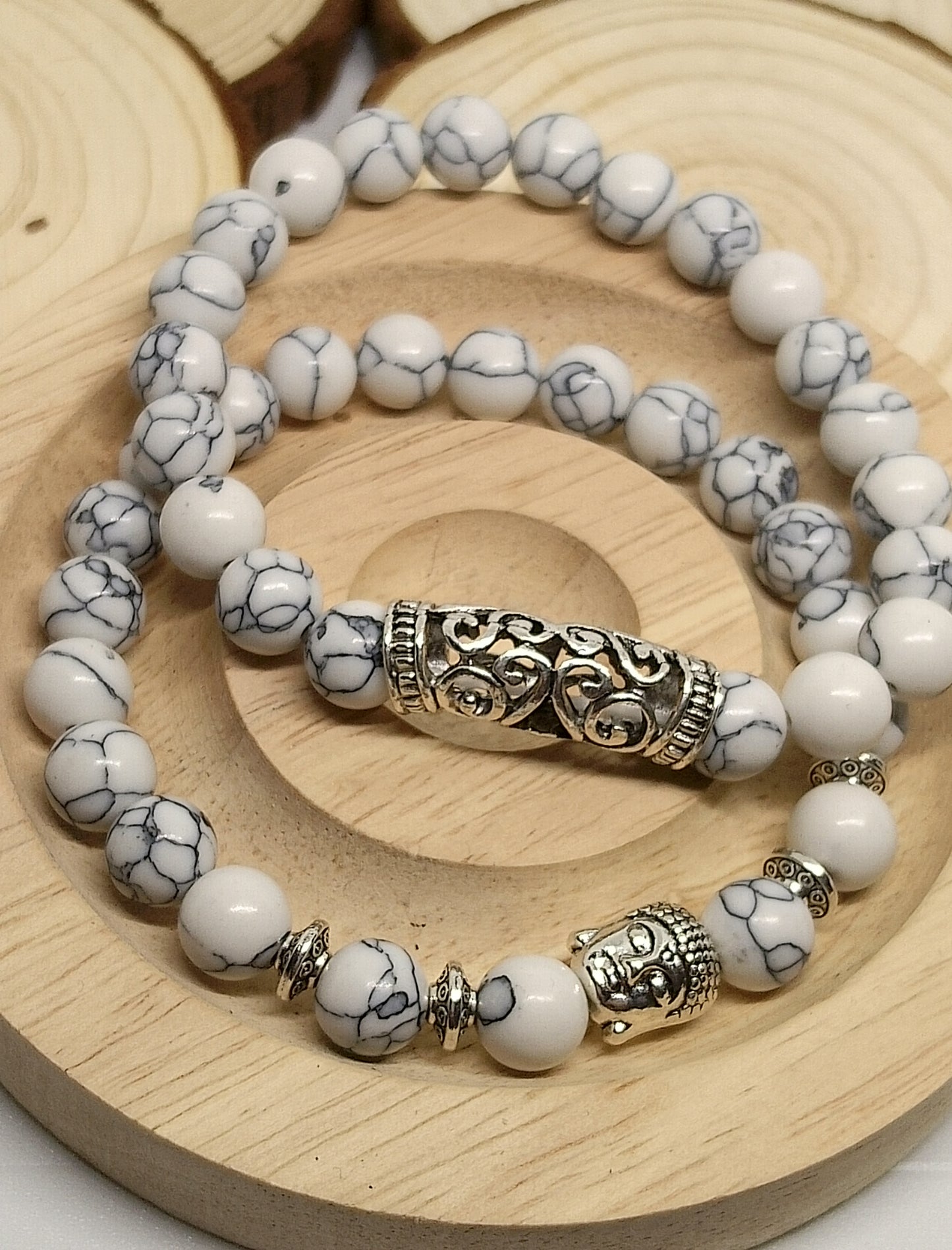 Bracelets en howlite blanche