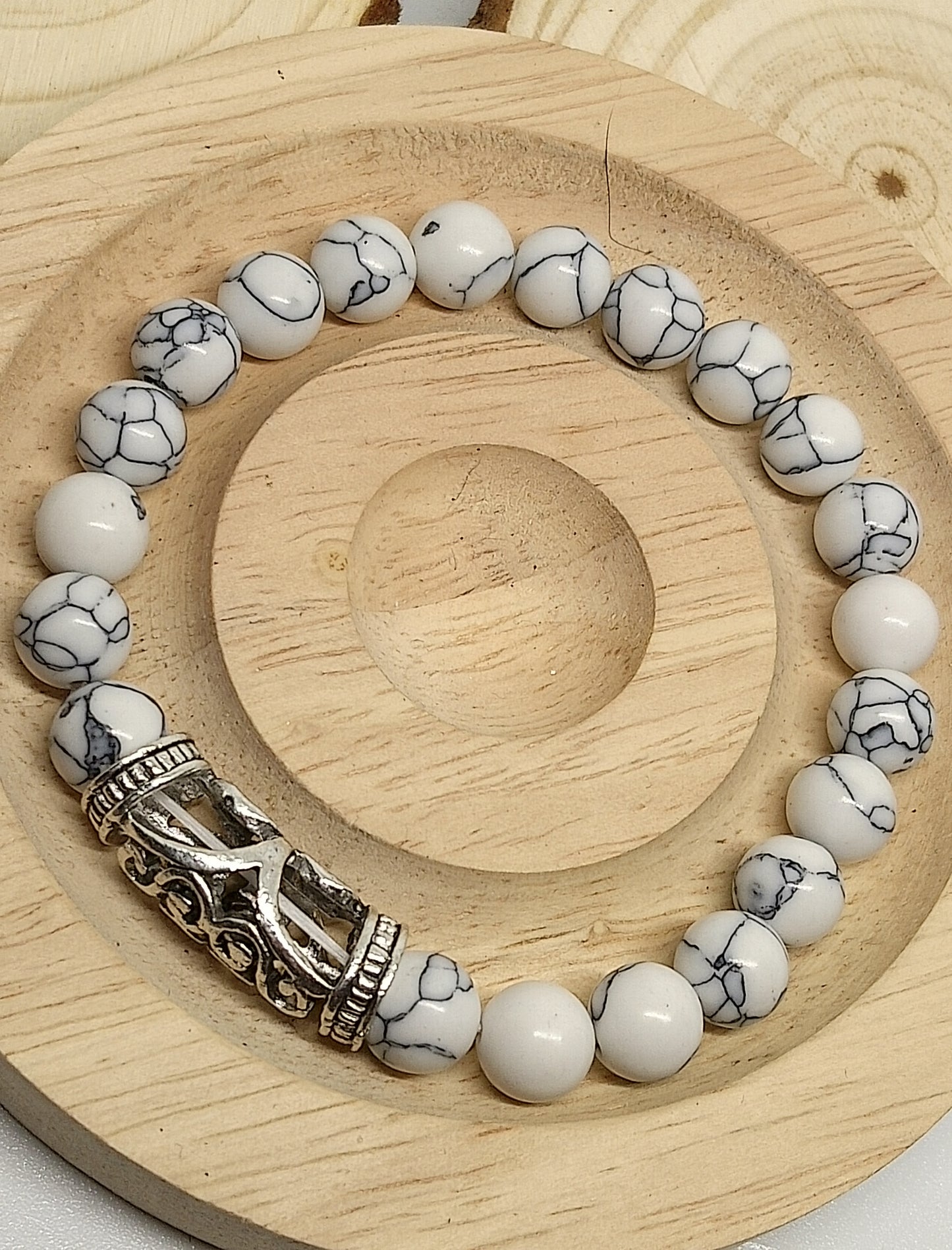 Bracelets en howlite blanche