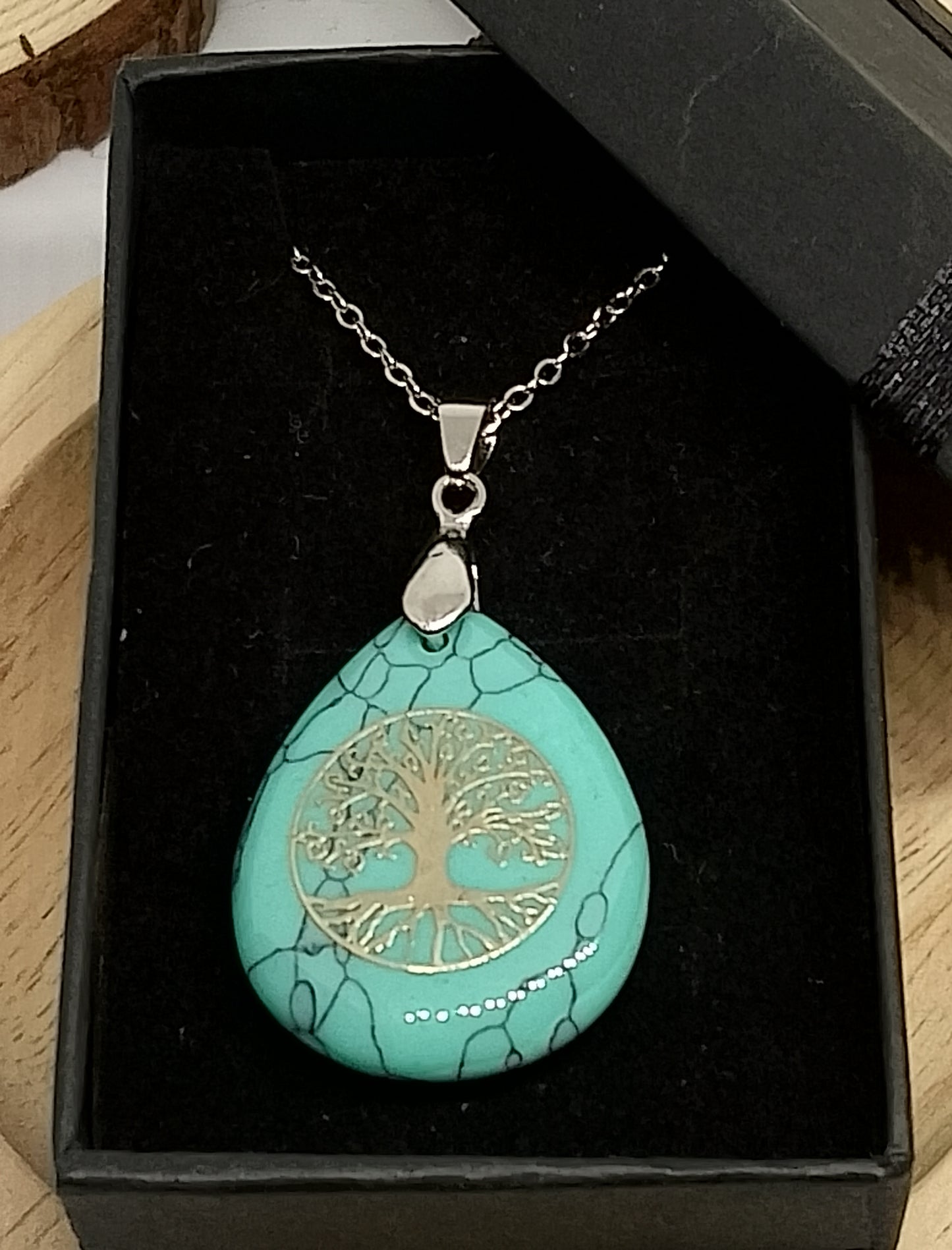 Collier arbre de vie en turquenite