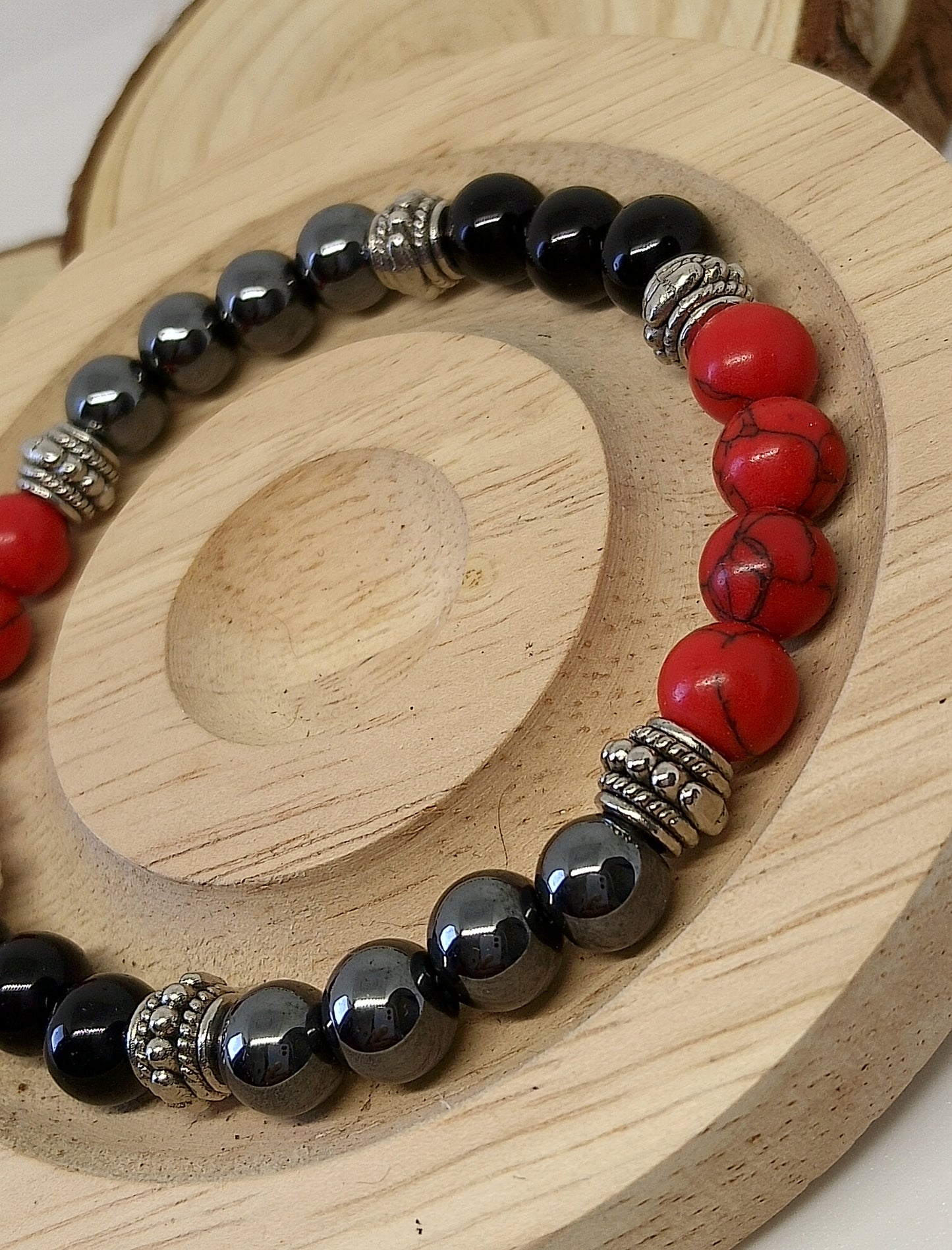 Bracelet tourmaline, hématite, howlite rouge