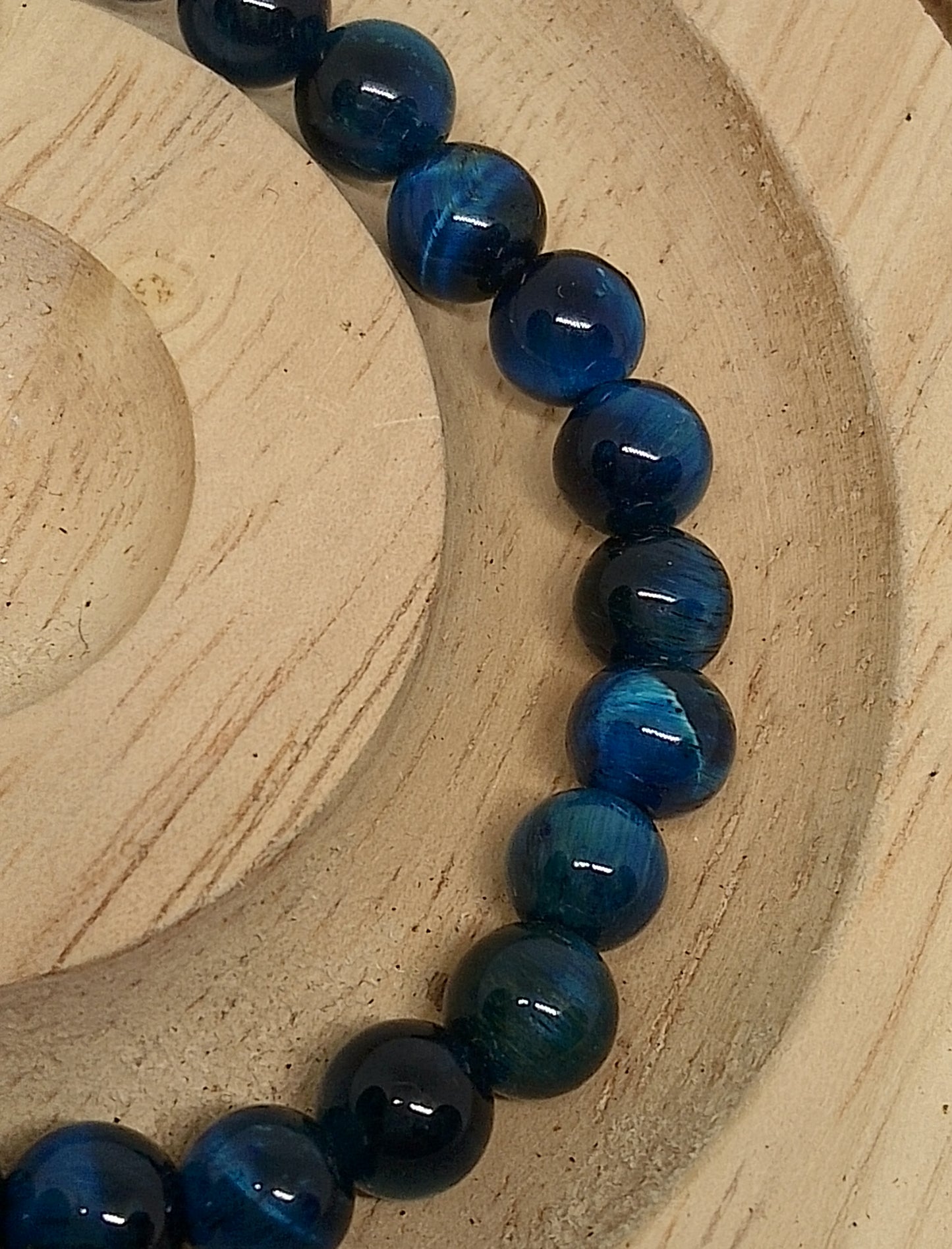 Bracelet en oeil de tigre bleu