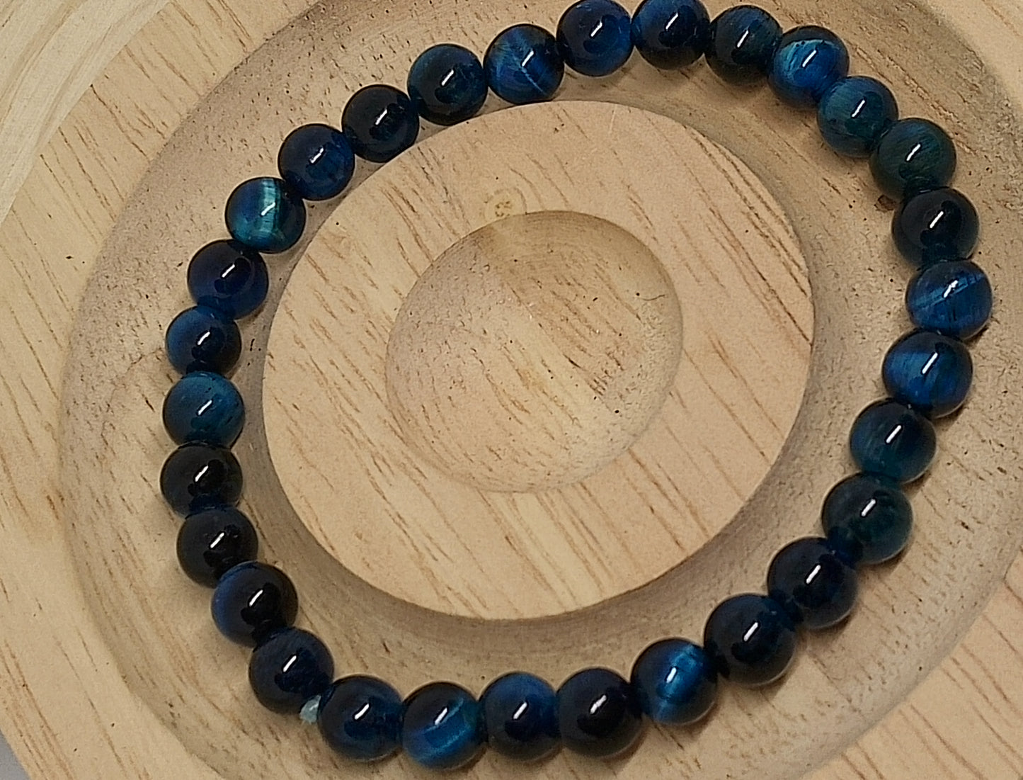 Bracelet en oeil de tigre bleu