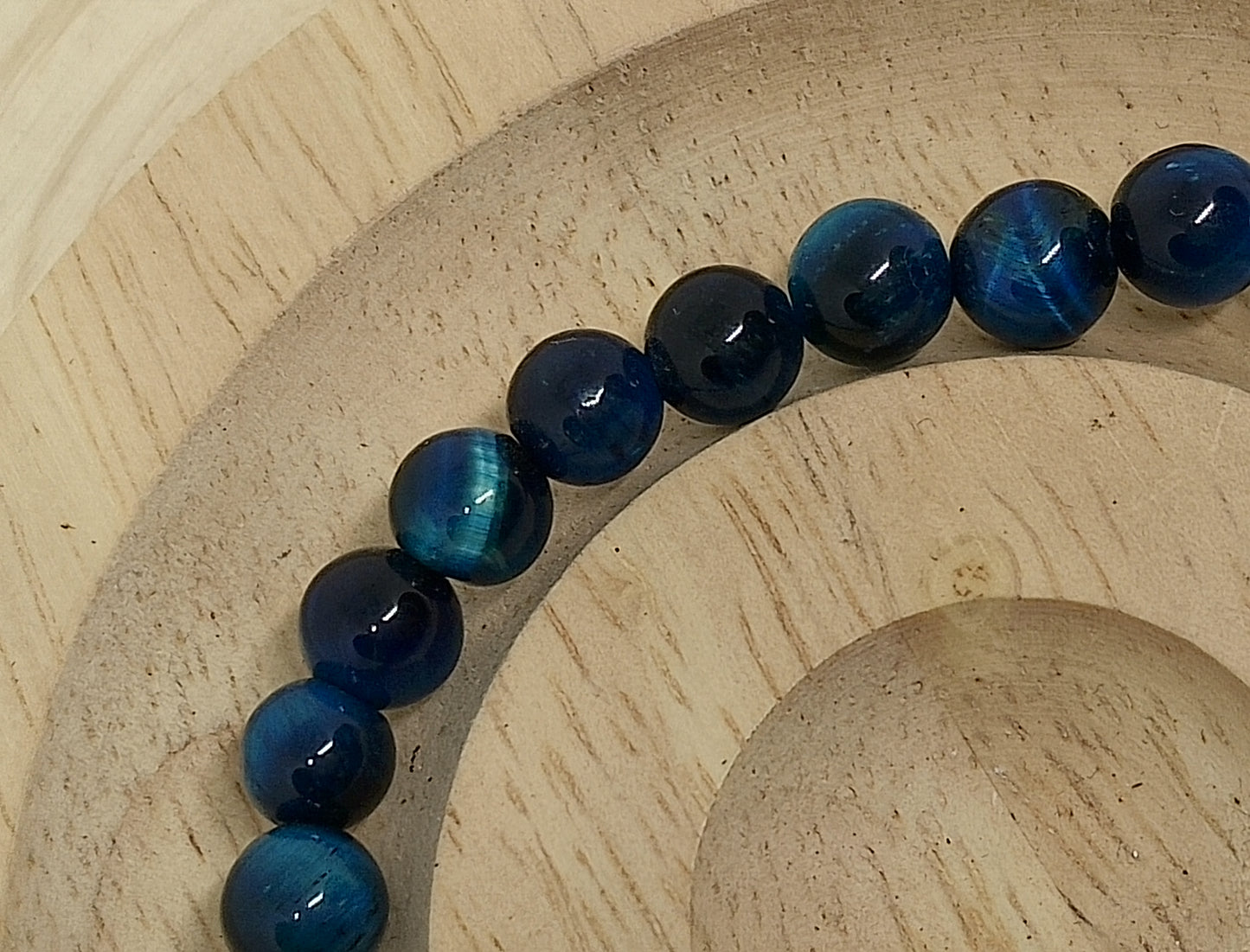 Bracelet en oeil de tigre bleu