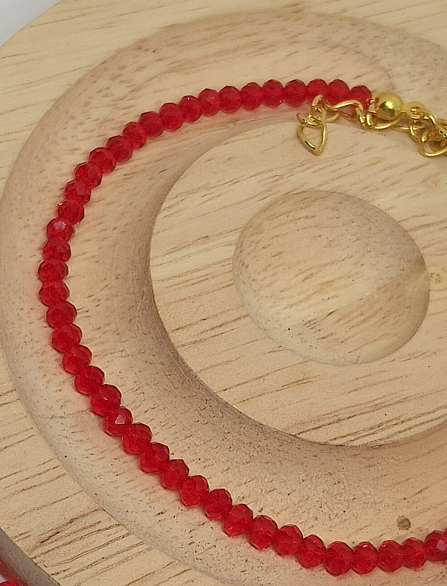 Collier et bracelet en verre coloré rouge