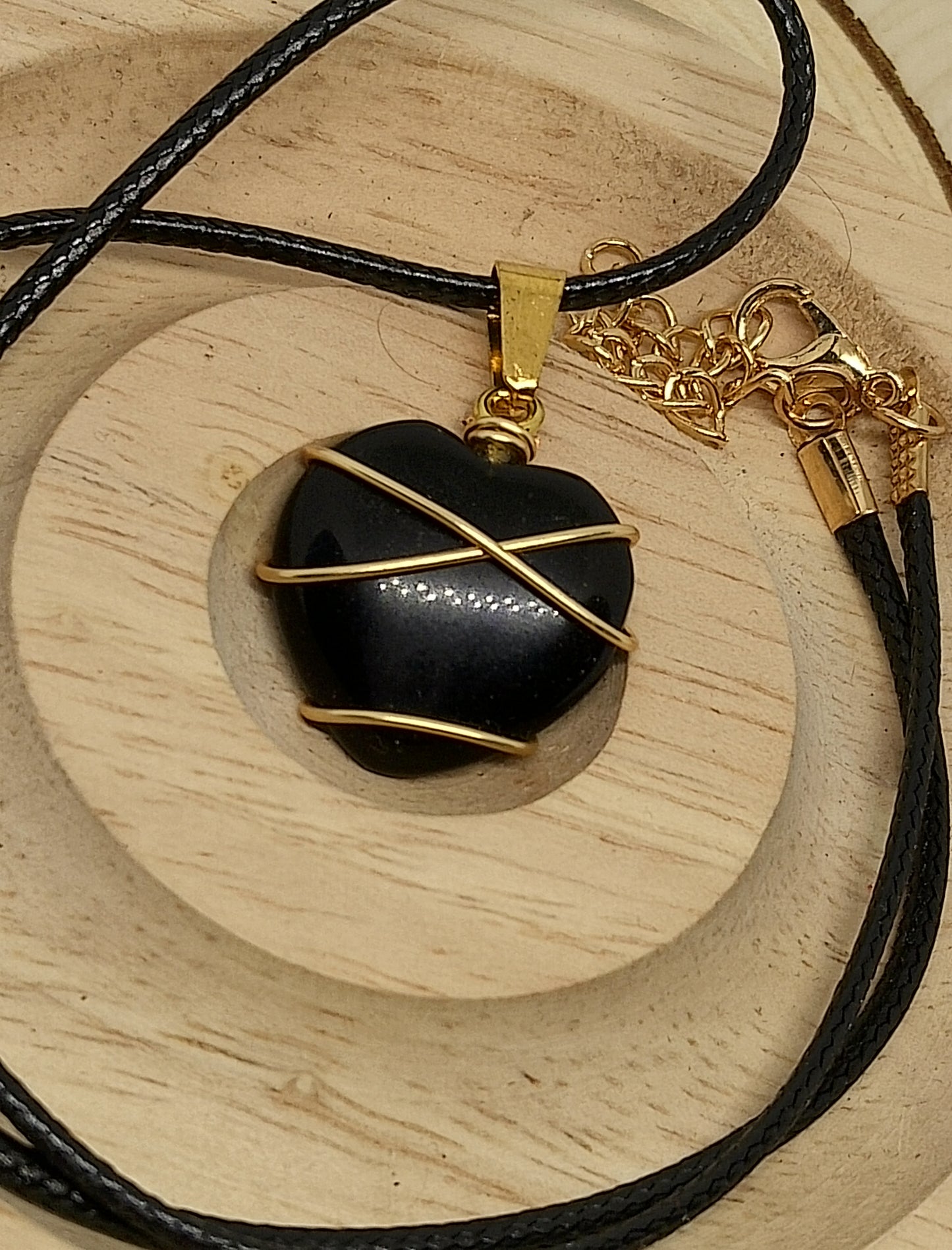 Collier coeur en obsidienne