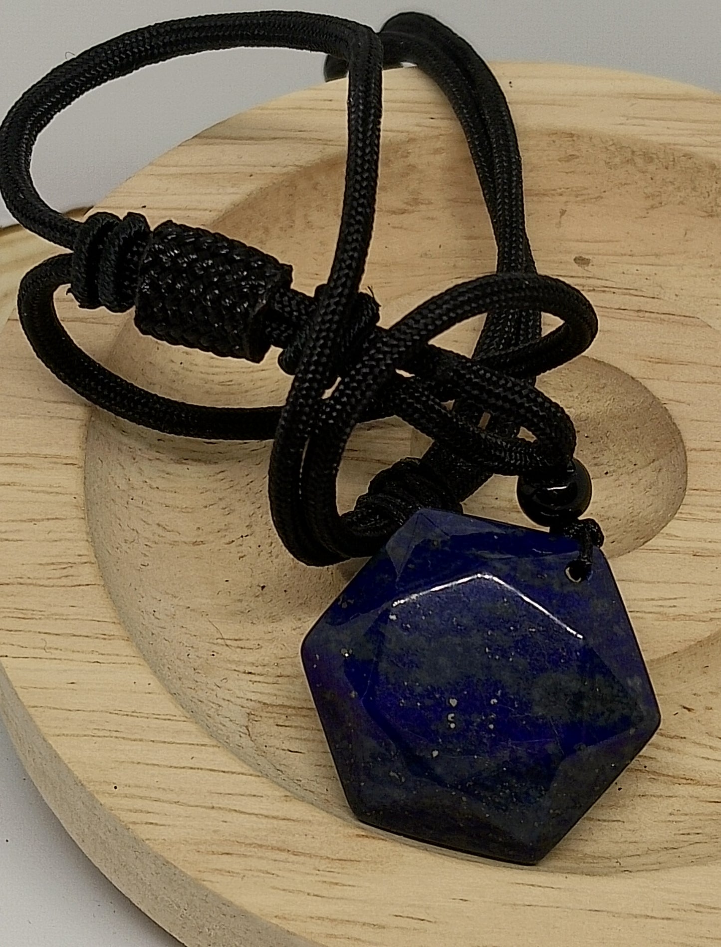 Collier en lapis lazuli