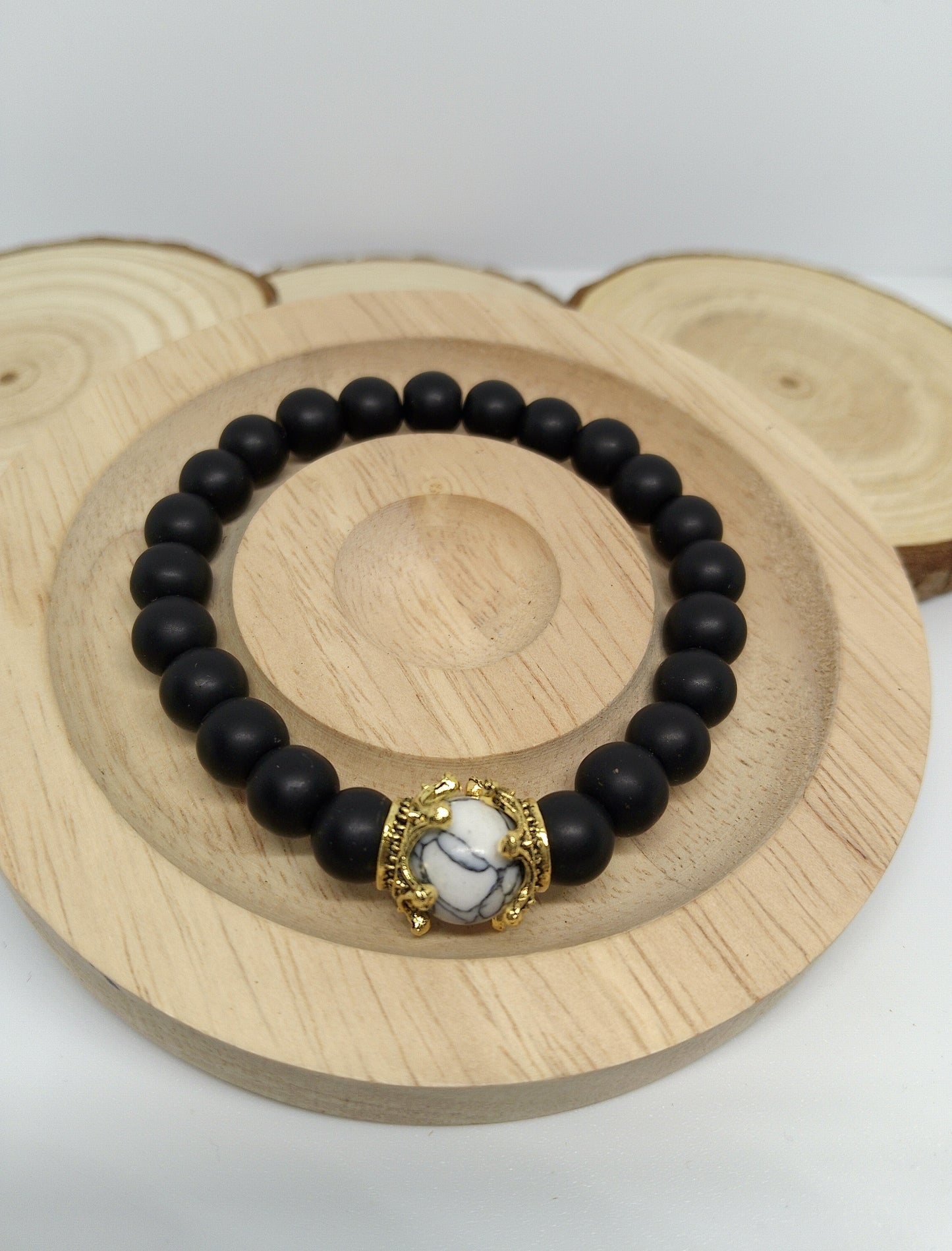 Bracelet tourmaline noire et howlite blanche