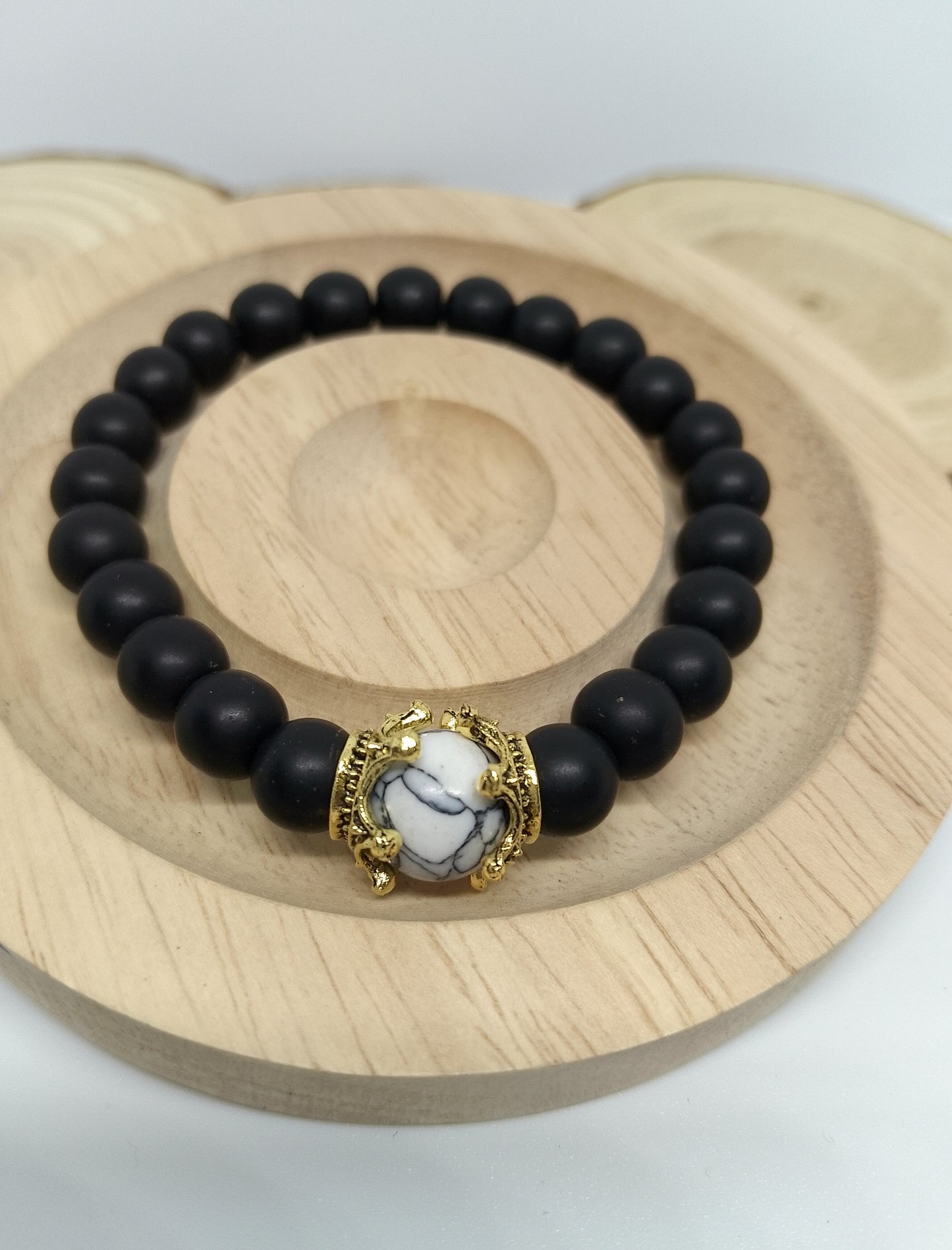 Bracelet tourmaline noire et howlite blanche