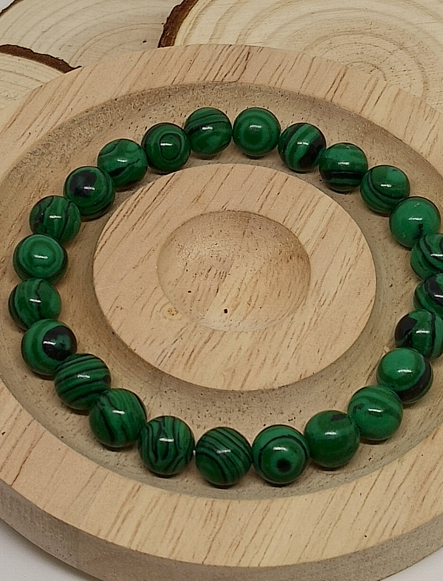 Bracelet et boucles d'oreilles en malachite résinée