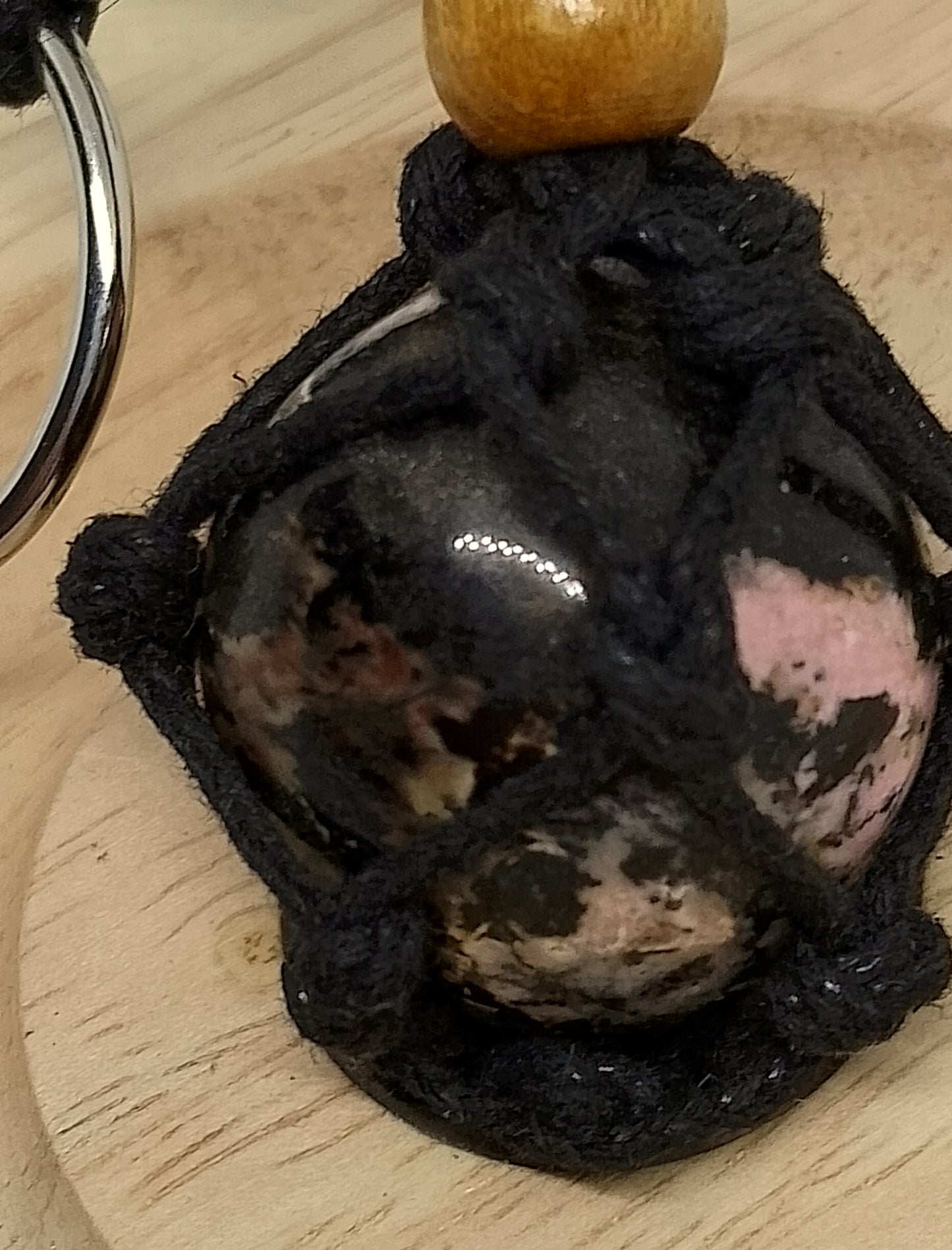 Porte clé en rhodonite