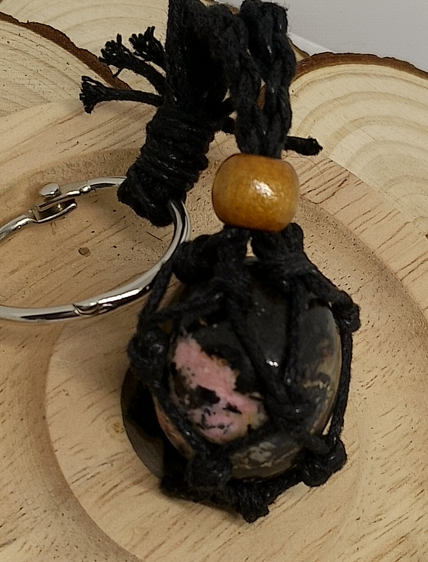 Porte clé en rhodonite