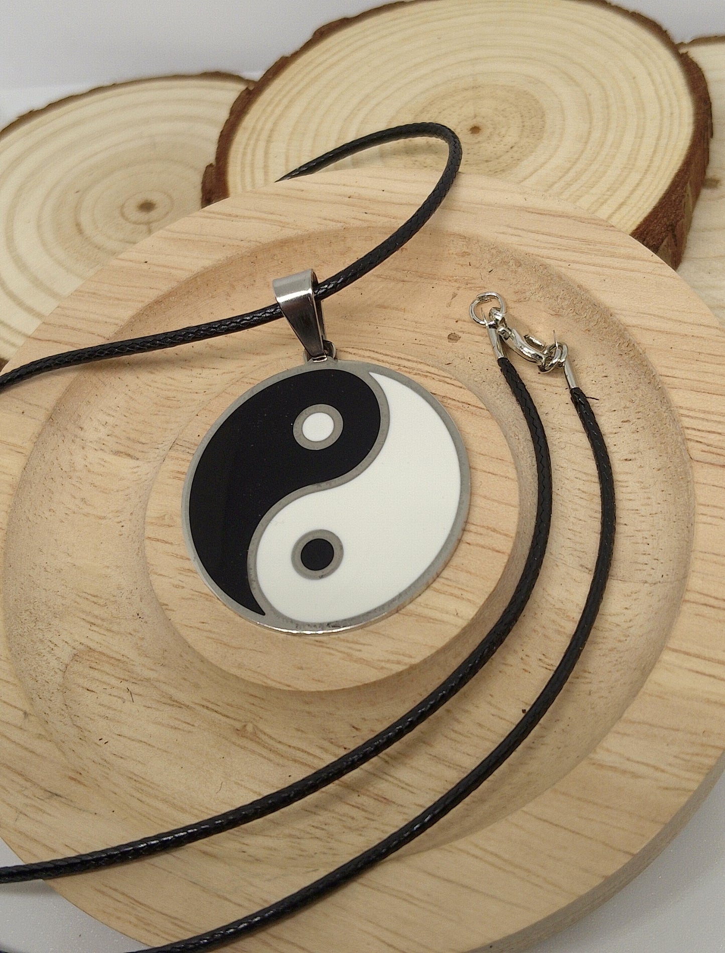 Collier et bracelet yin yang