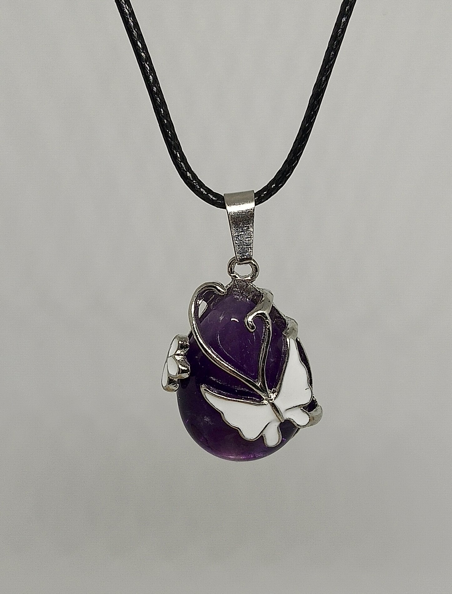 Collier papillon améthyste