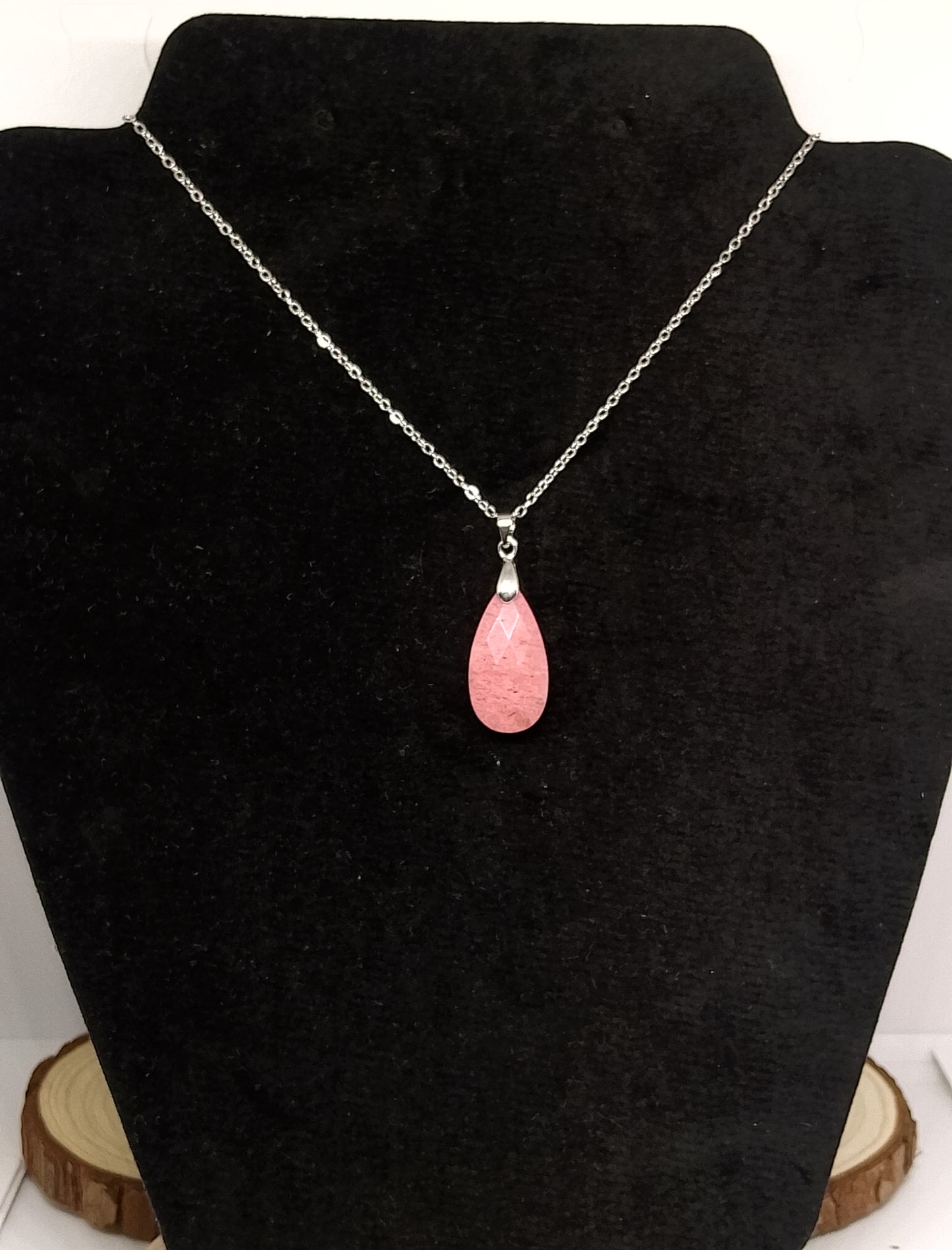 Collier en rhodonite