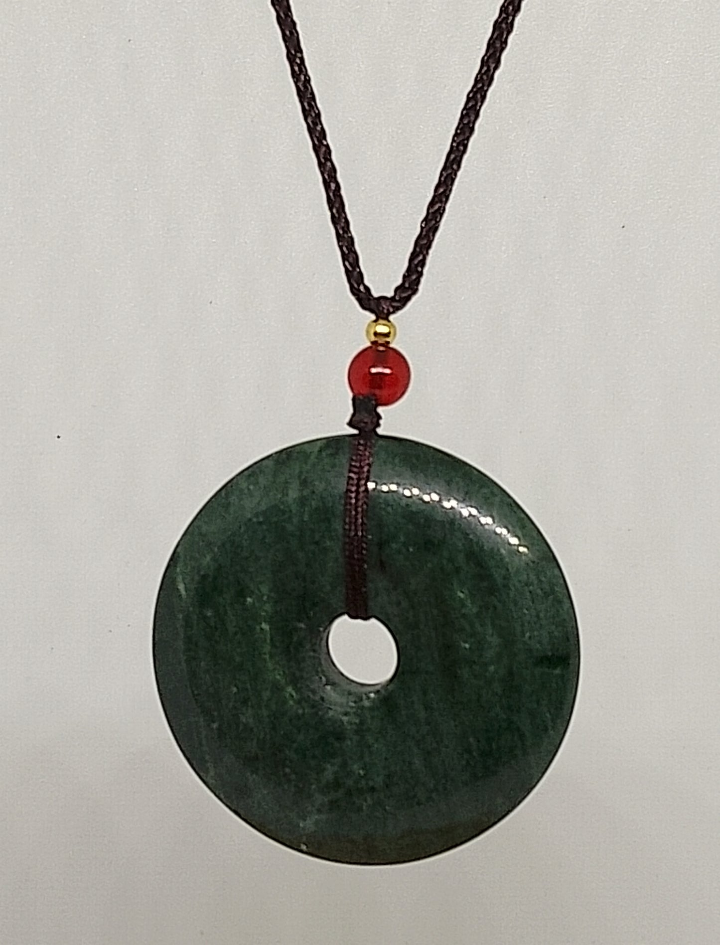 Collier en jaspe vert