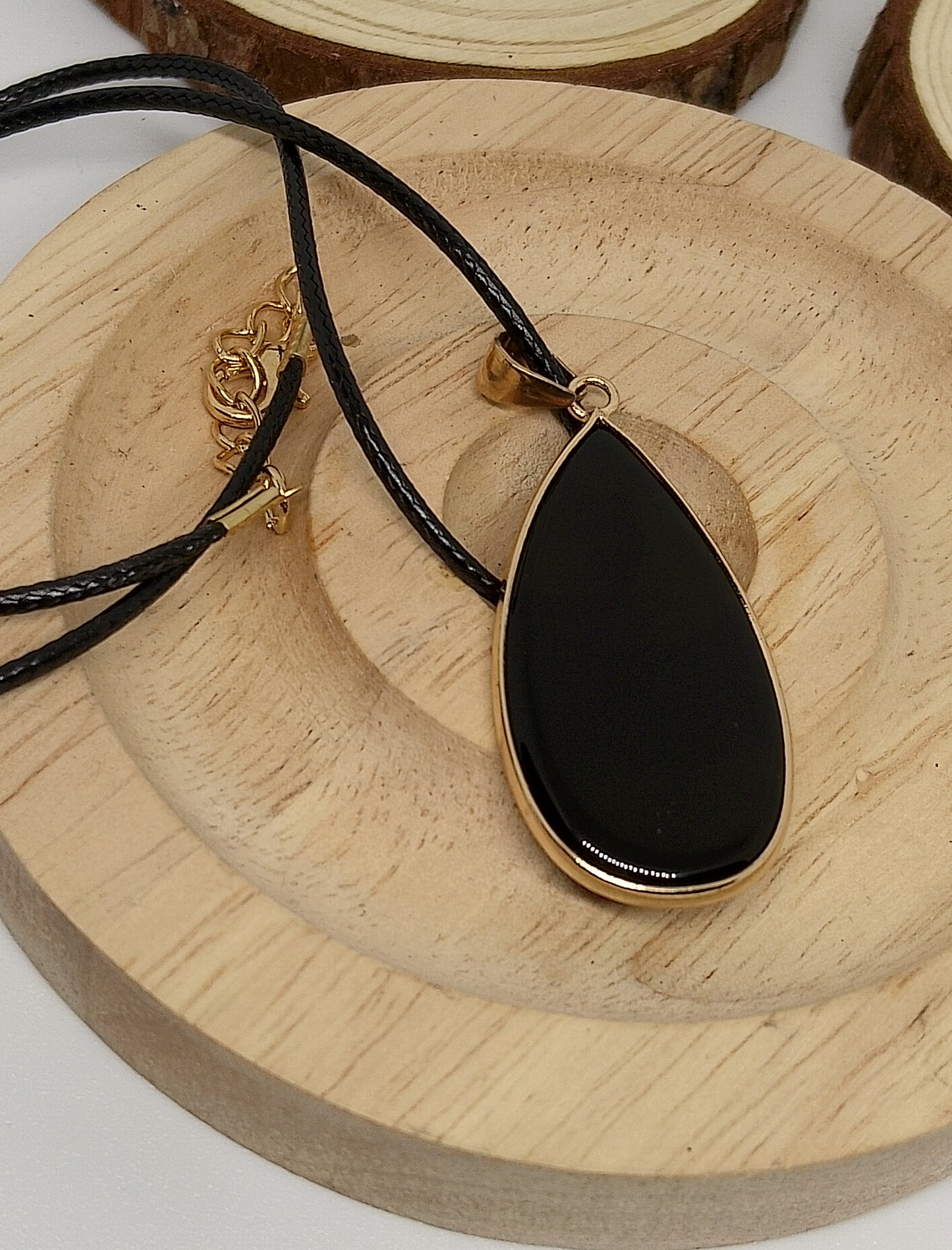 Collier en obsidienne