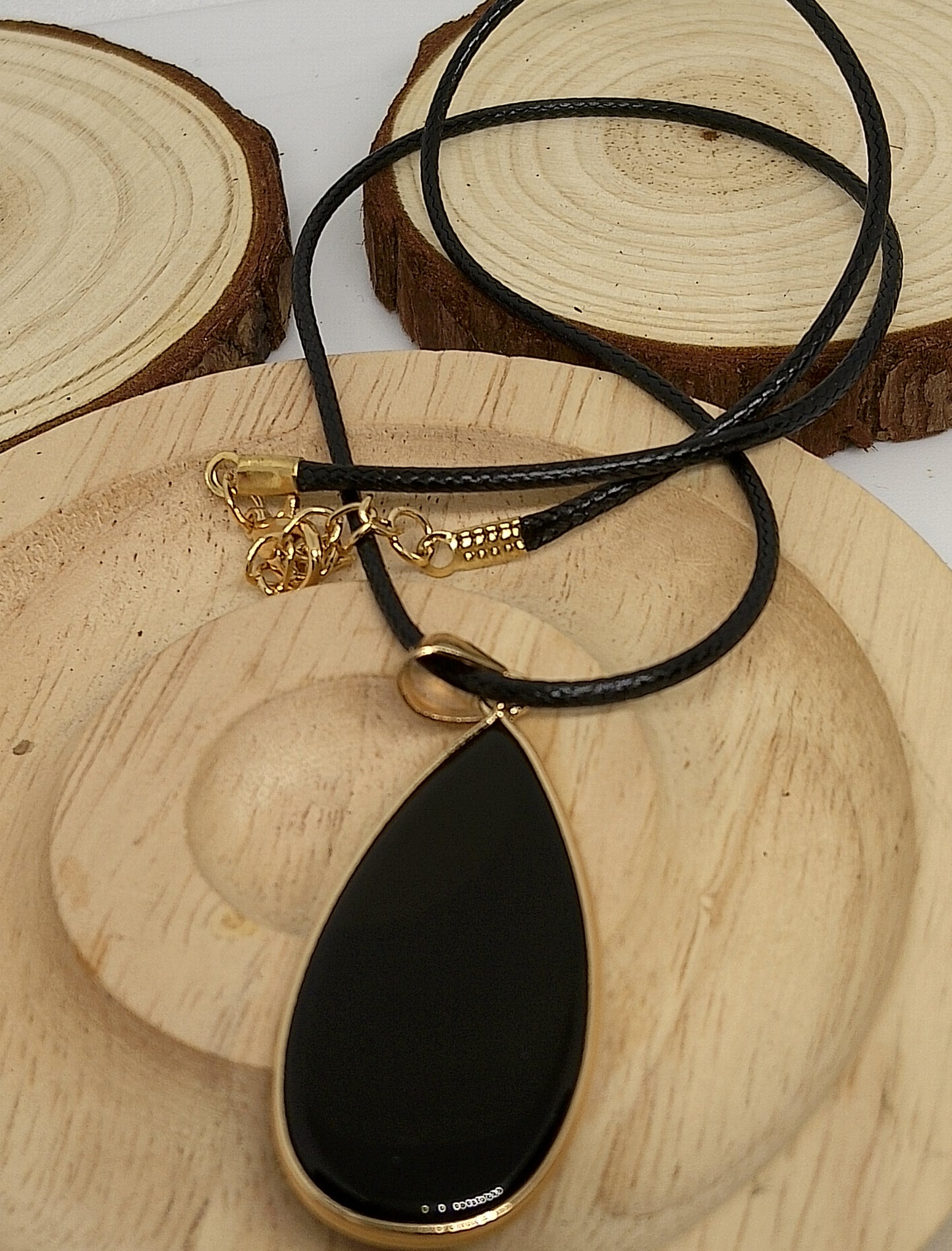 Collier en obsidienne