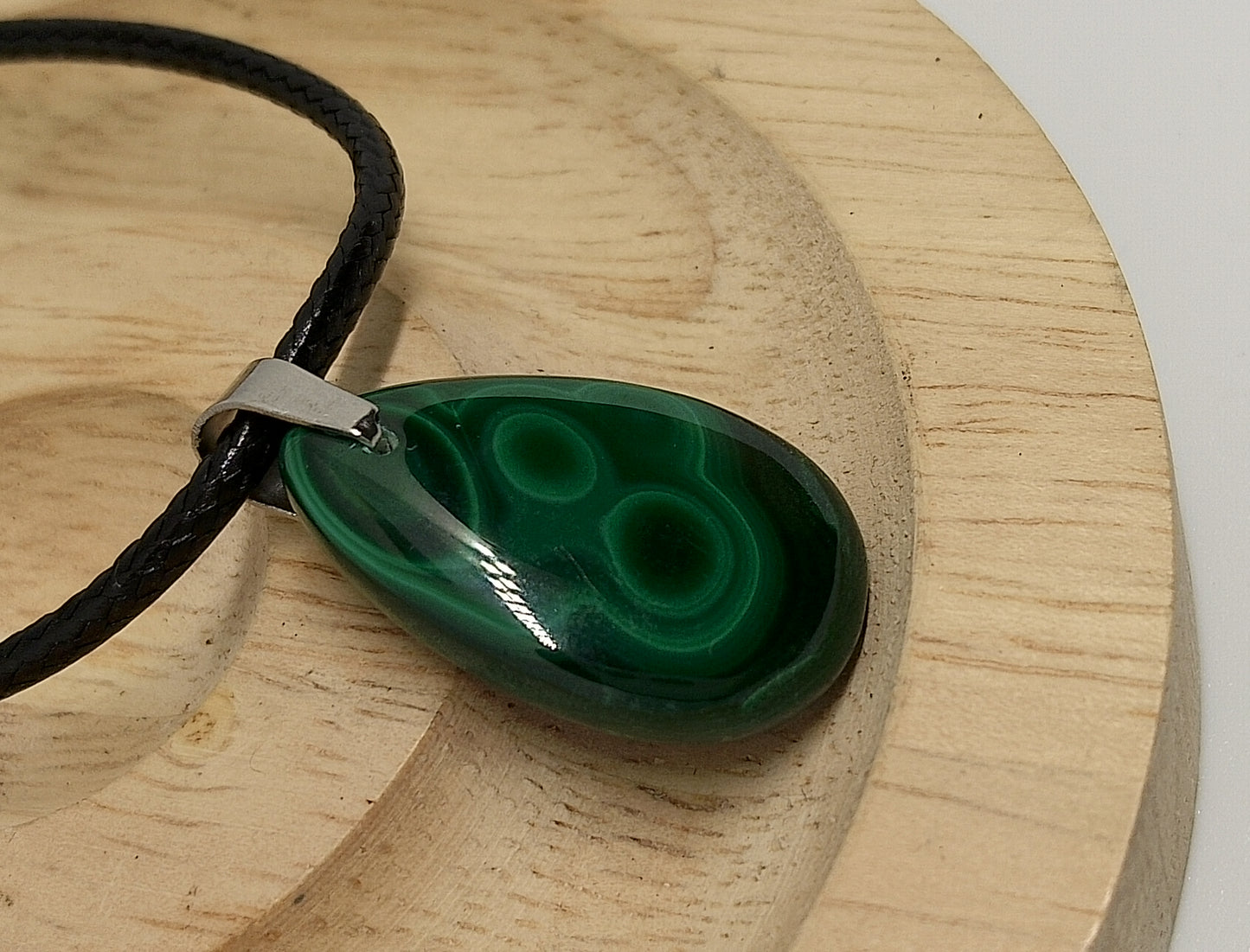 Collier en malachite véritable