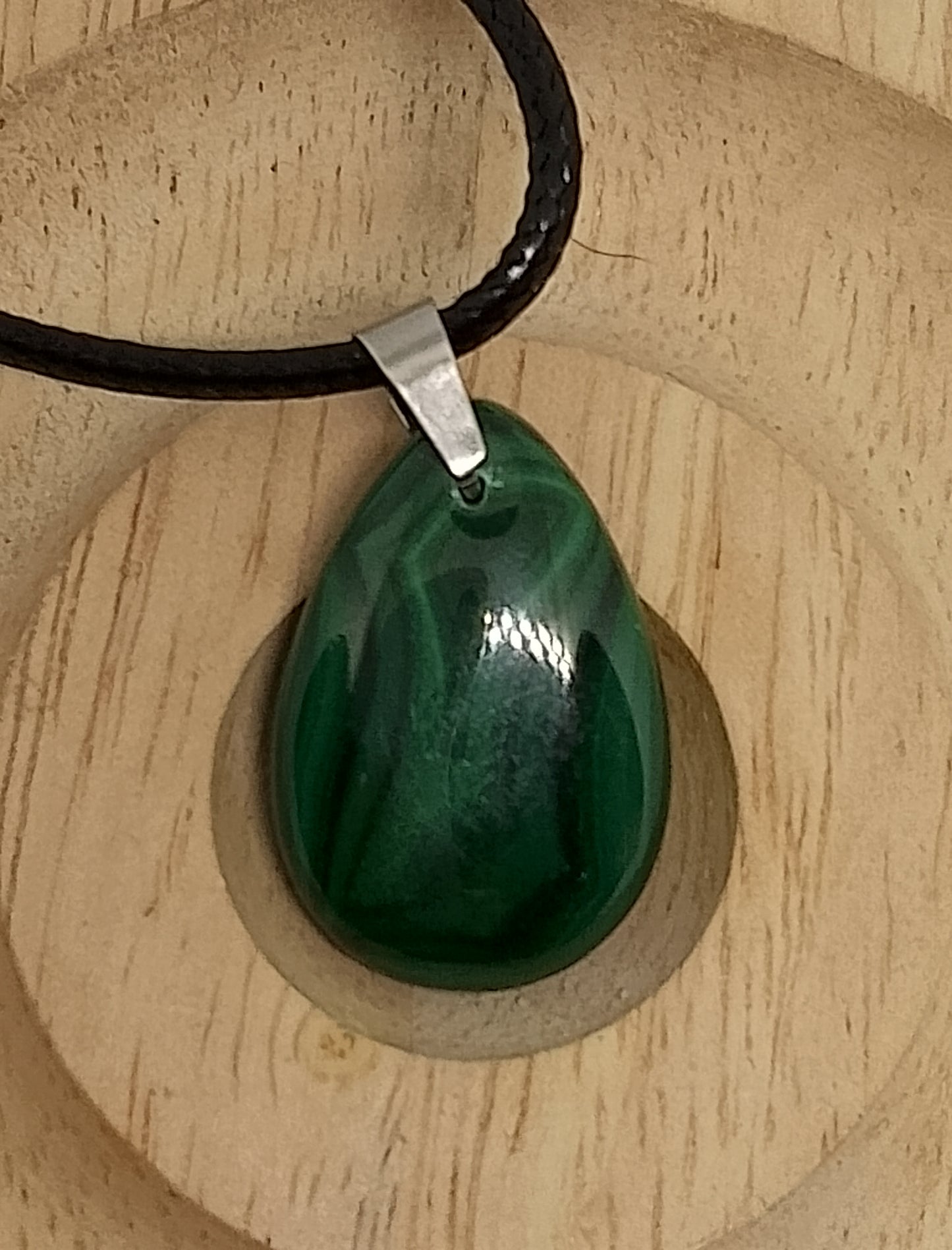 Collier en malachite véritable