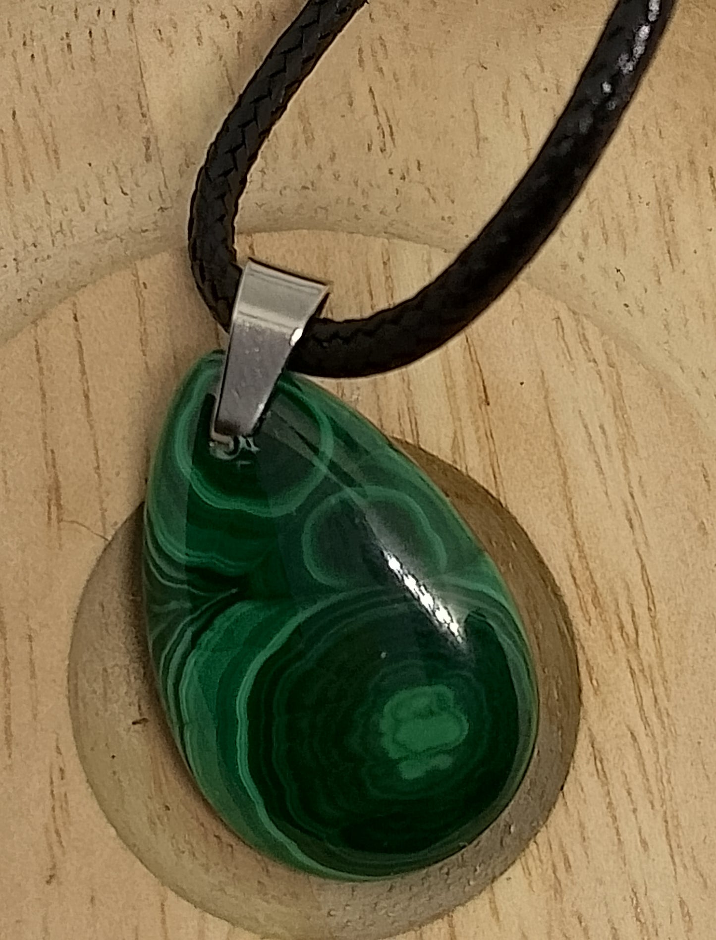 Collier en malachite véritable