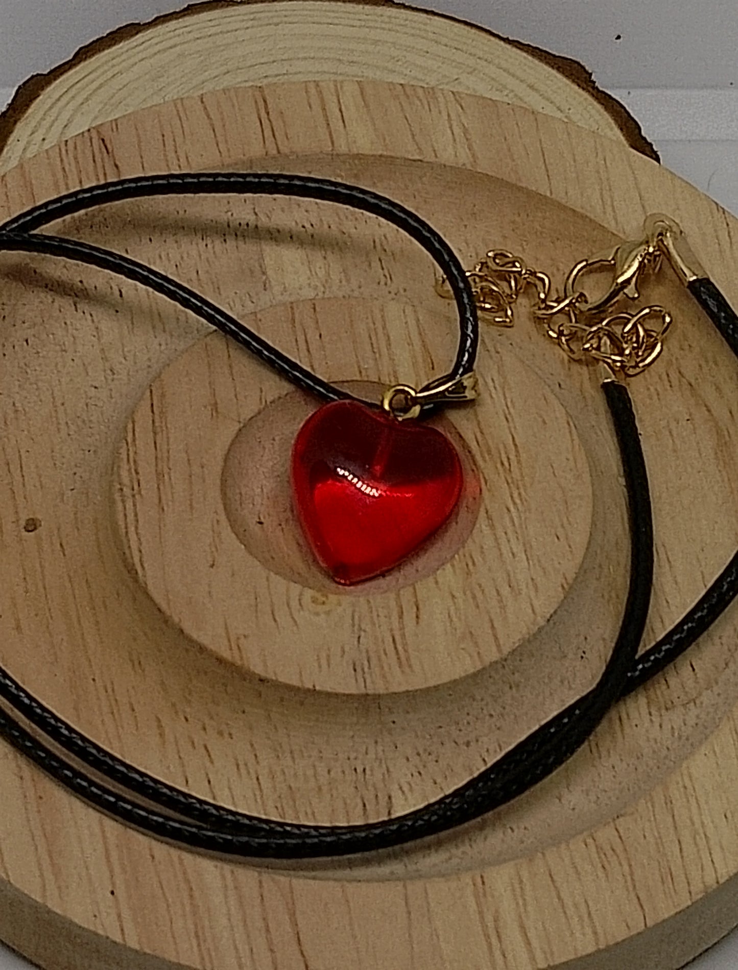 Collier coeur verre coloré