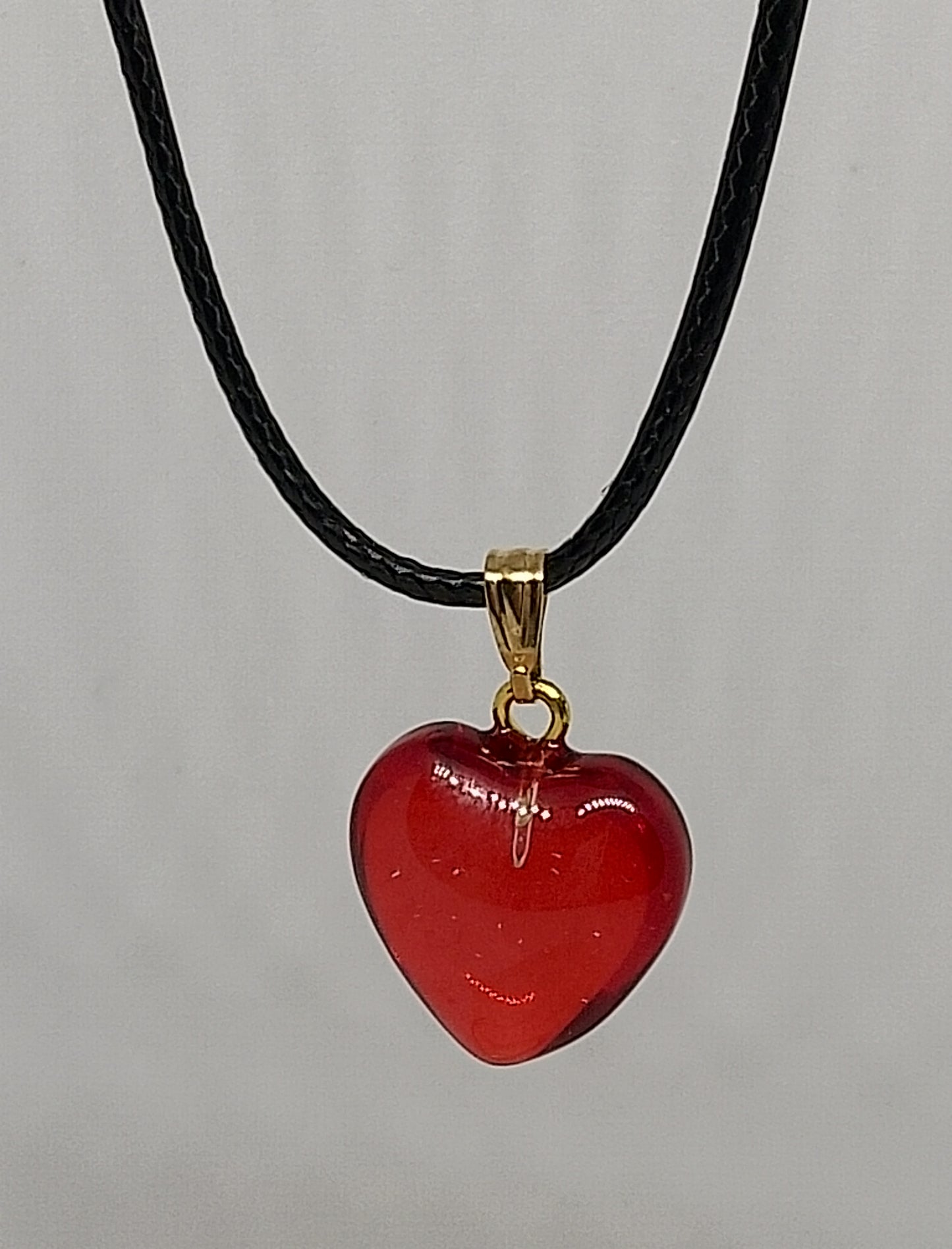 Collier coeur verre coloré