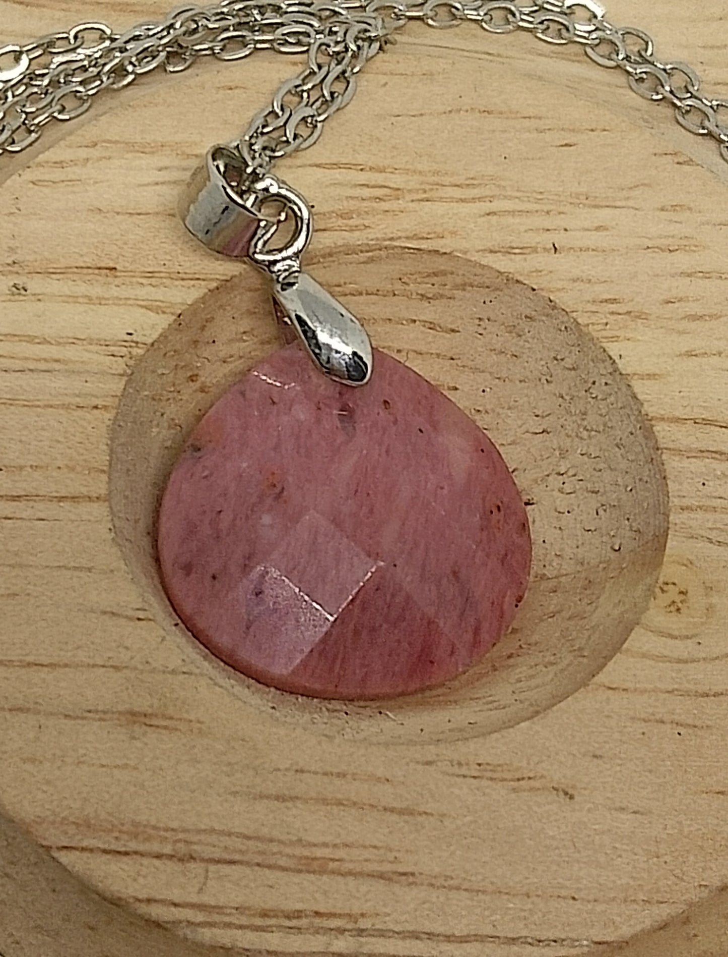 Collier en rhodocrosite