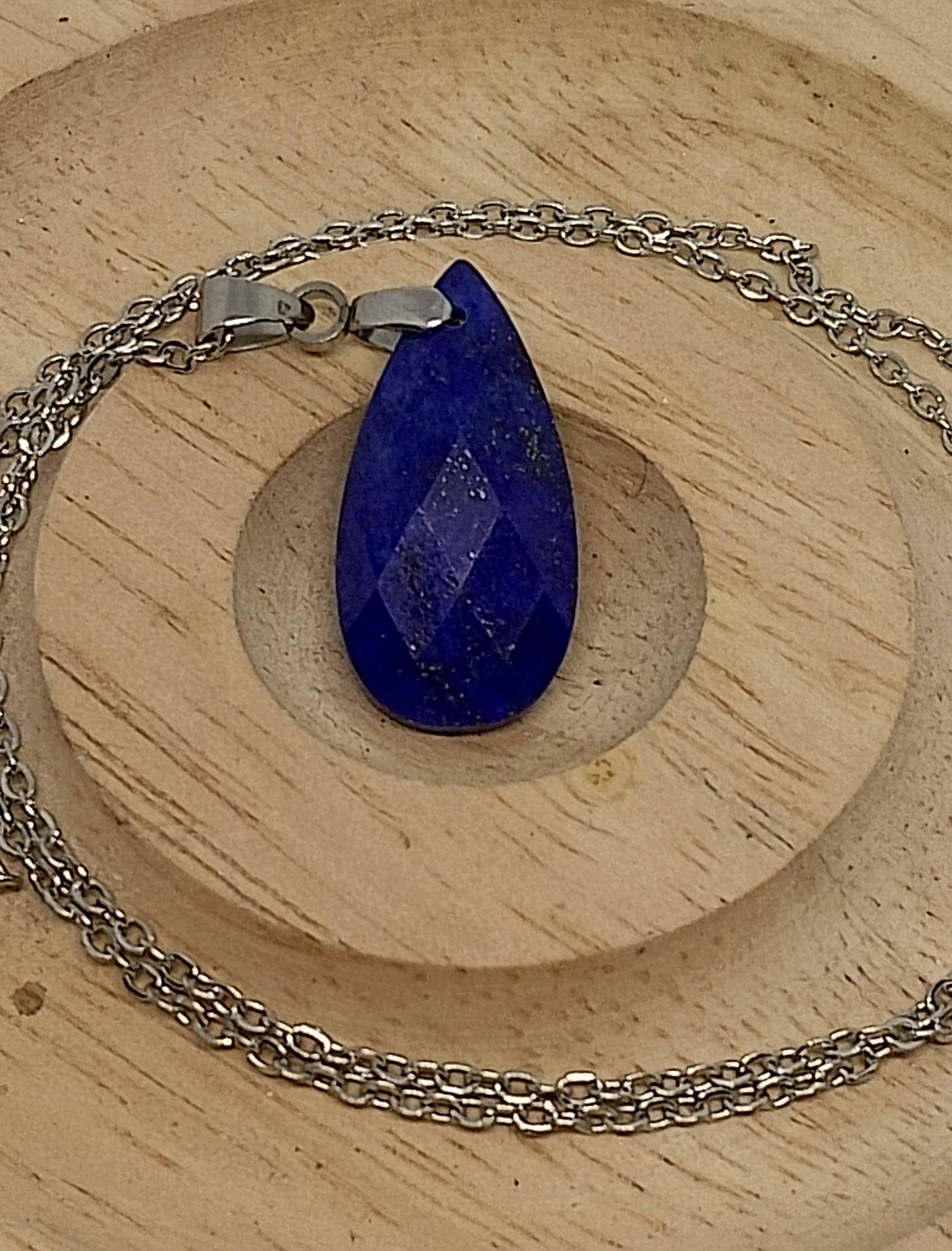 Collier en lapis lazuli