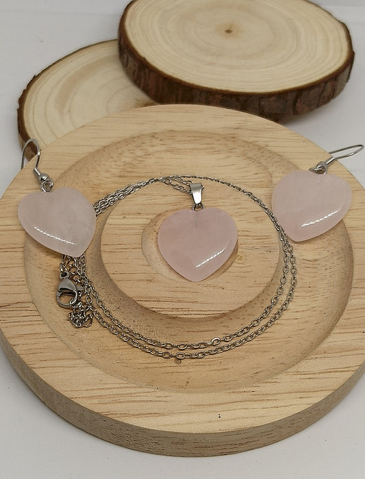 collier et  boucles d'oreilles coeur