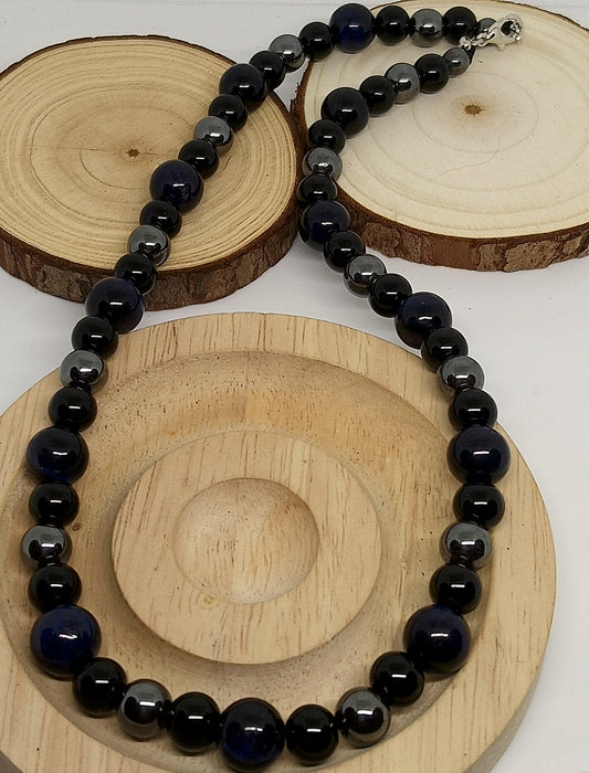 Collier multiperles d'hématite, Onyx noire et oeil de tigre Bleu