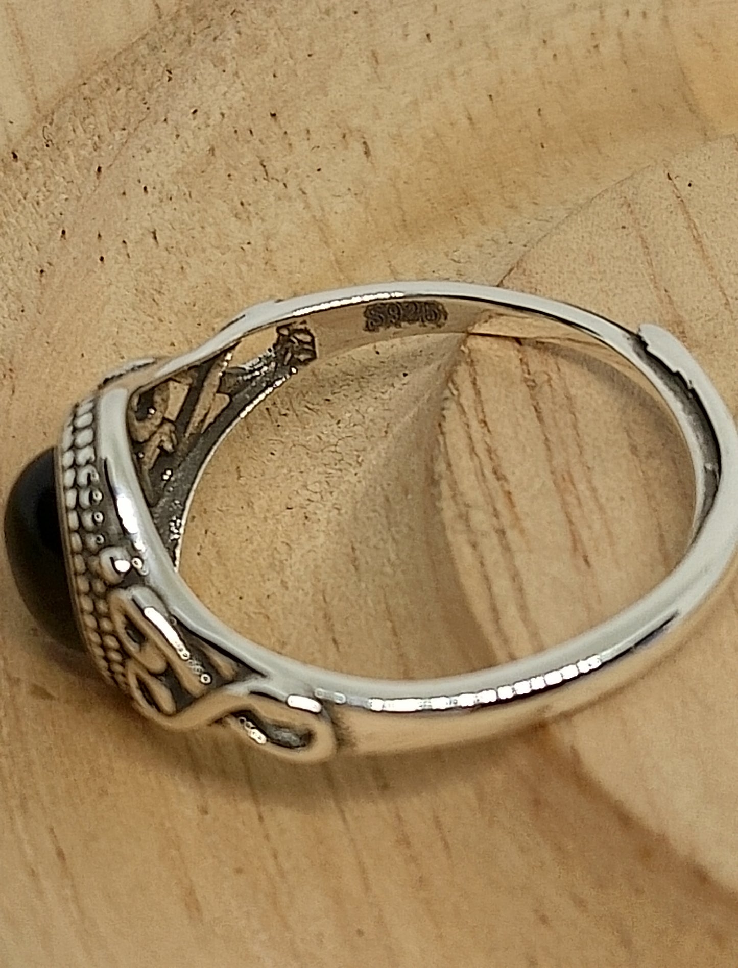 Bague en argent sterling et agate noire 18mm