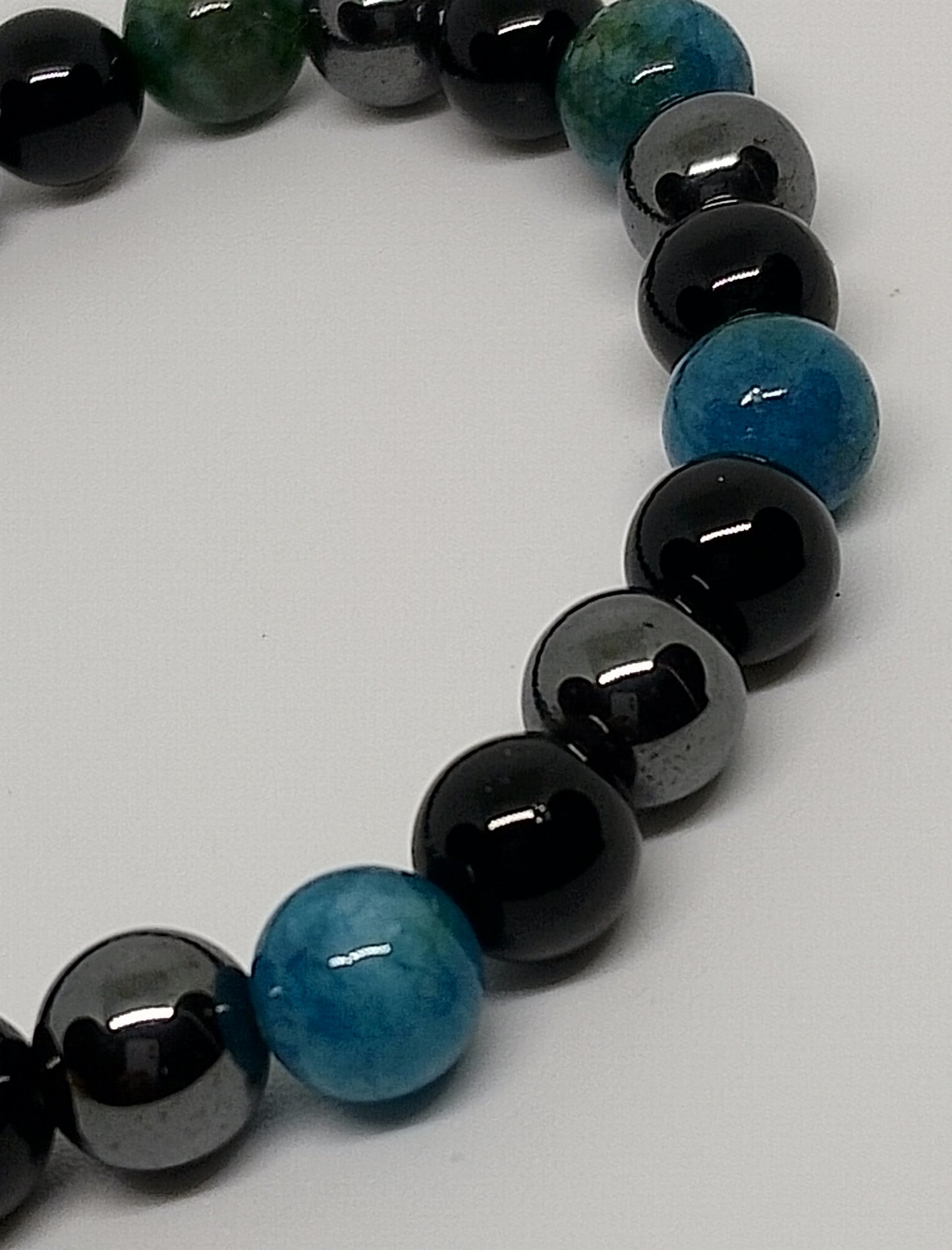 Bracelet en apatite, hématite et onyx noire
